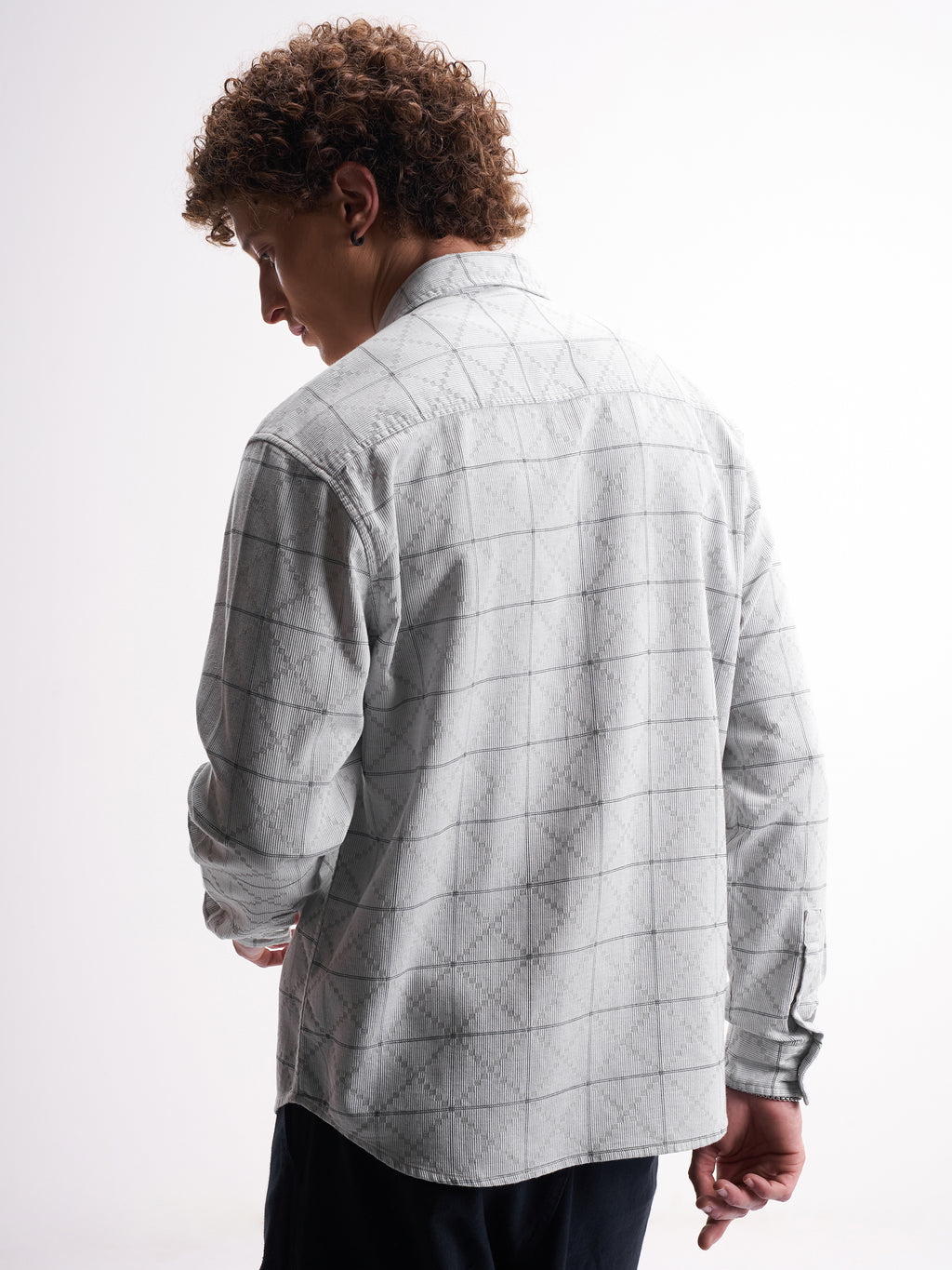 Highlander Men Grey Printed Relaxed Fit Casual Shirt - Grey - Image 3