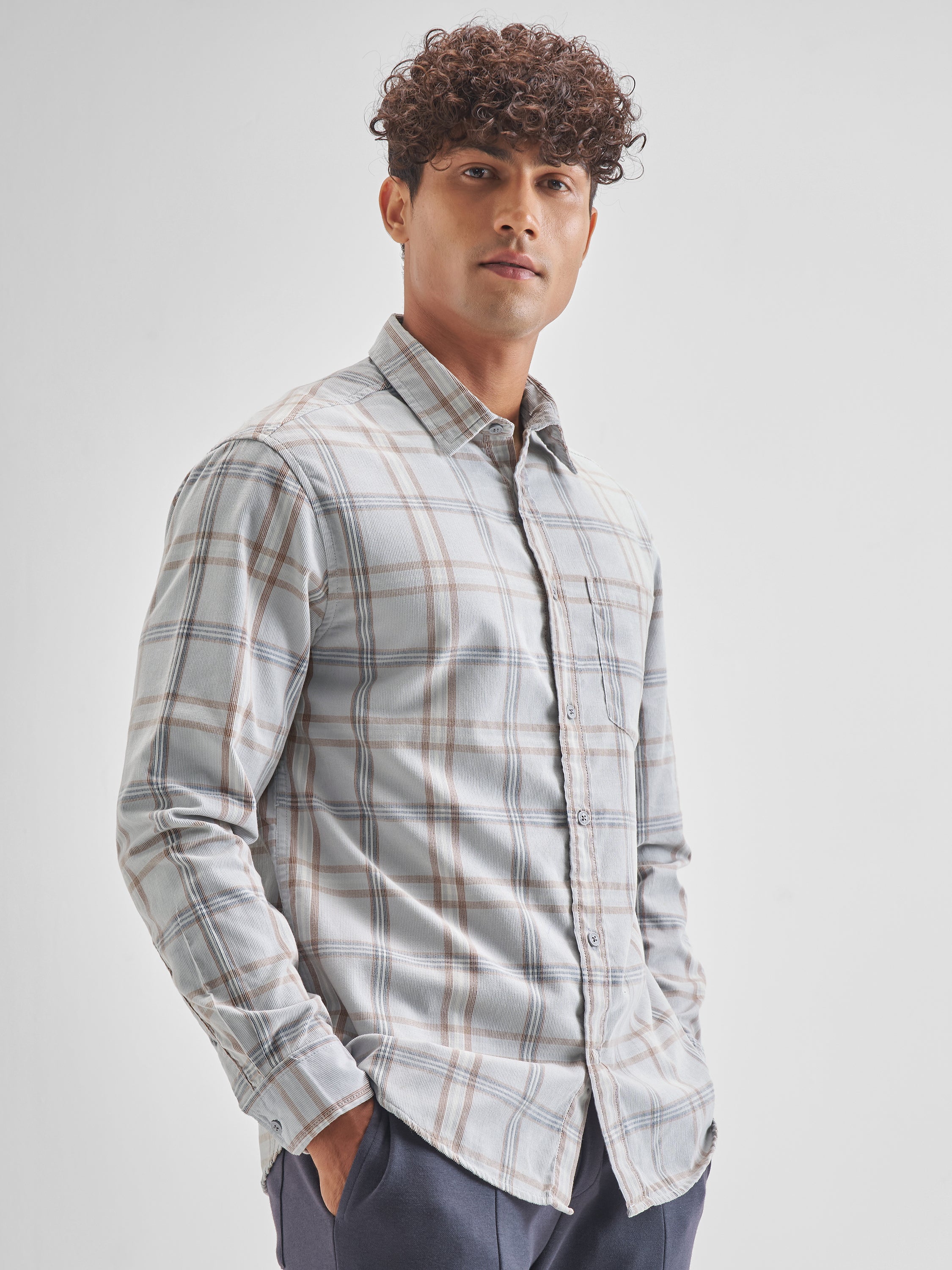 Highlander Men Grey Checked Relaxed Fit Casual Shirt - Grey - Image 6