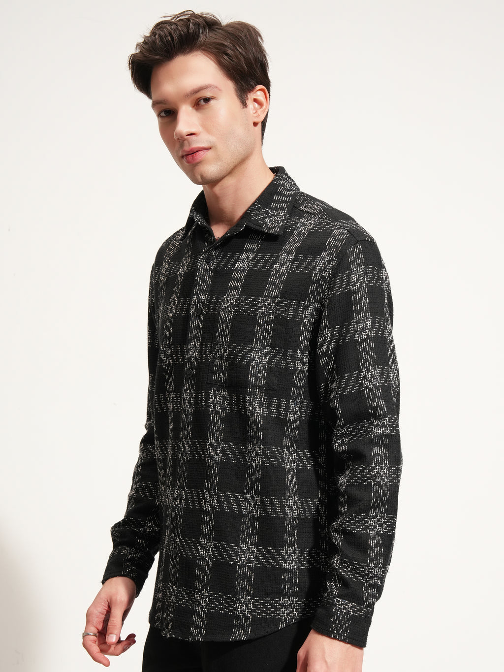 Highlander Men Black Checked Relaxed Fit Casual Shirt - Black - Image 4