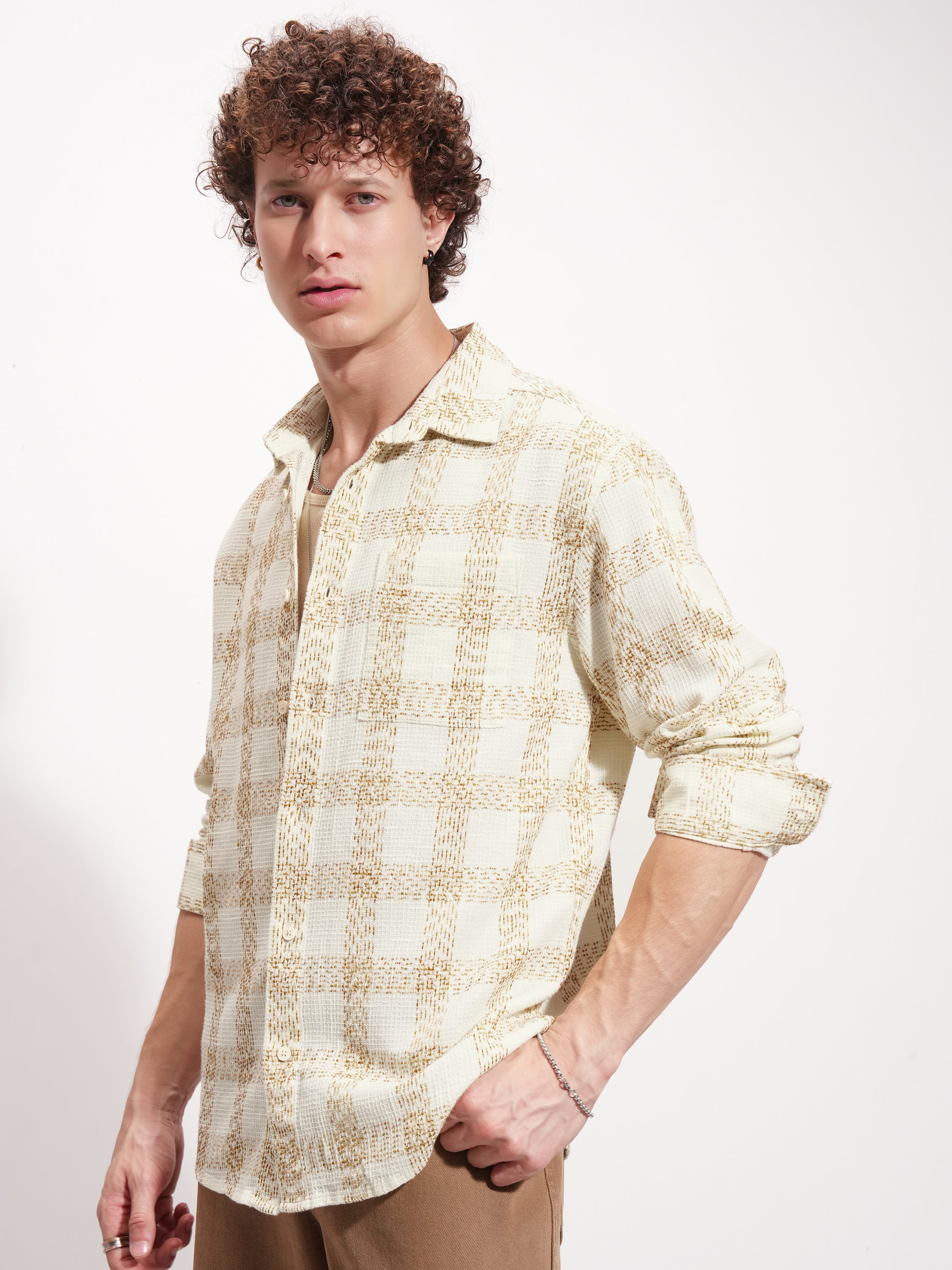 Highlander Men Cream Checked Relaxed Fit Casual Shirt - Cream - Image 4