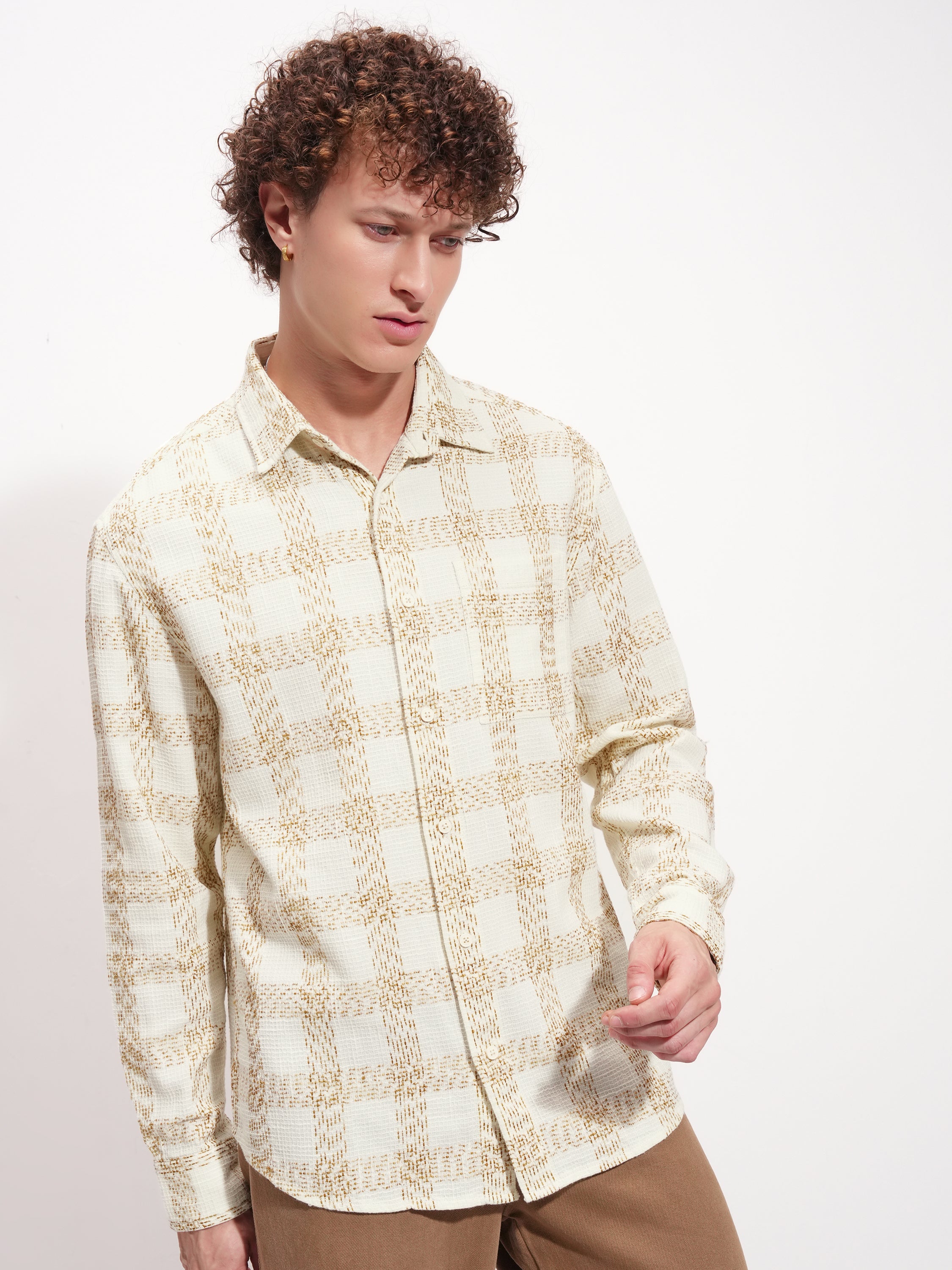 Highlander Men Cream Checked Relaxed Fit Casual Shirt - Cream - Image 6