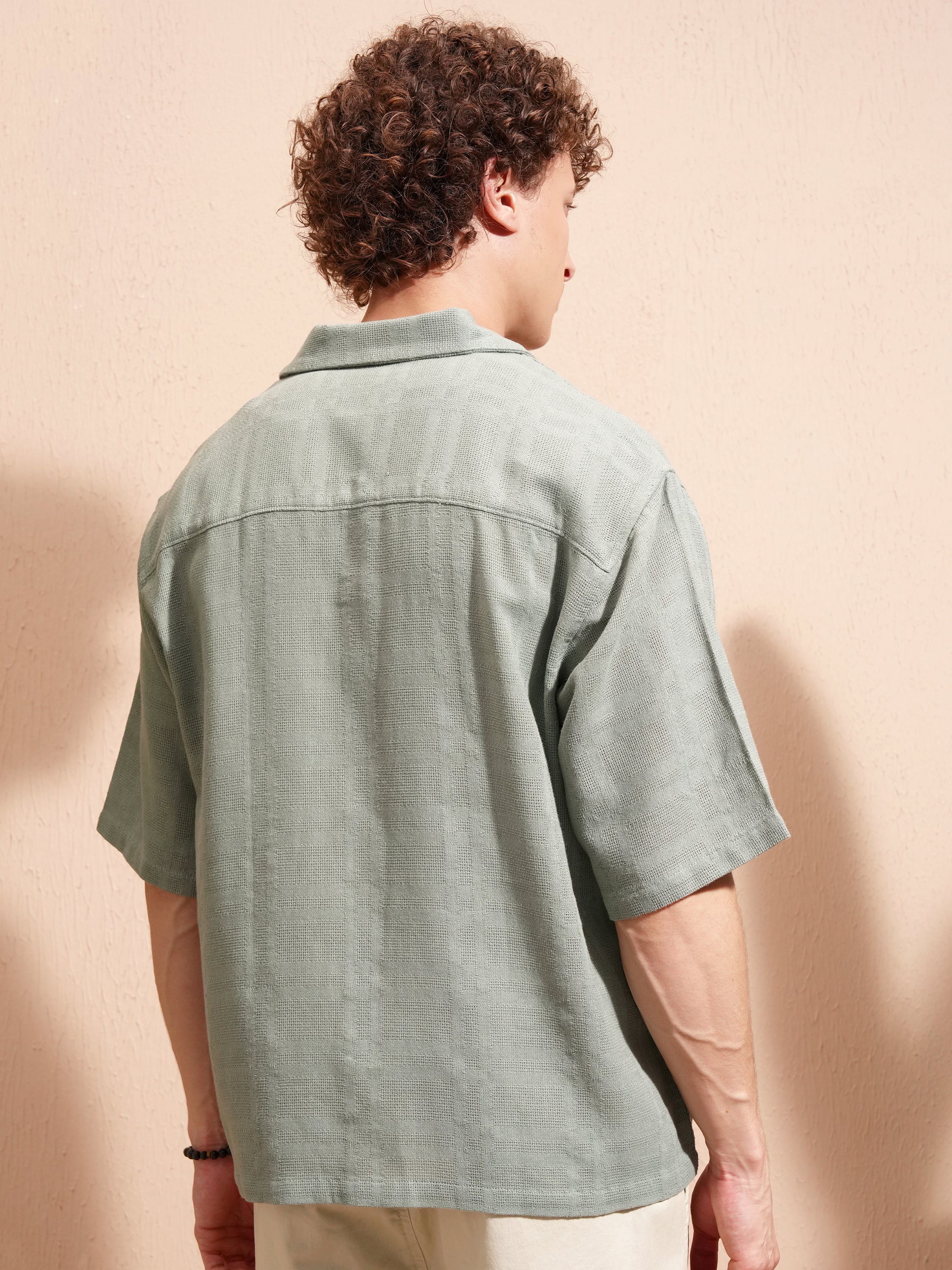 Highlander Men Grey Self Design Boxy Fit Casual Shirt - Grey - Image 3