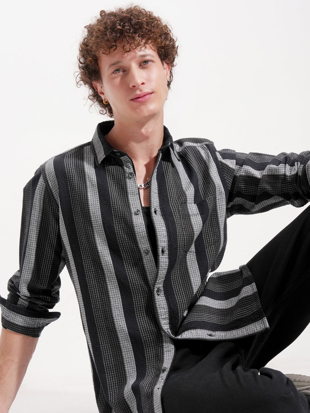 Highlander Men Black Striped Slim Fit Casual Shirt - Black - Image 1