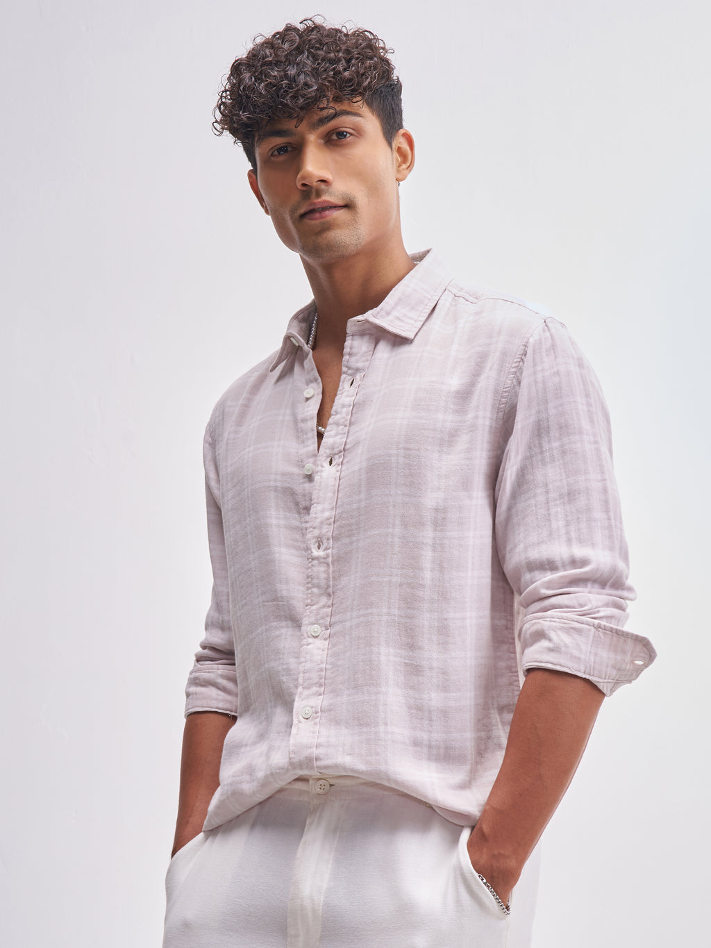 Highlander Men Pink Checked Relaxed Fit Casual Shirt - Pink - Image 4
