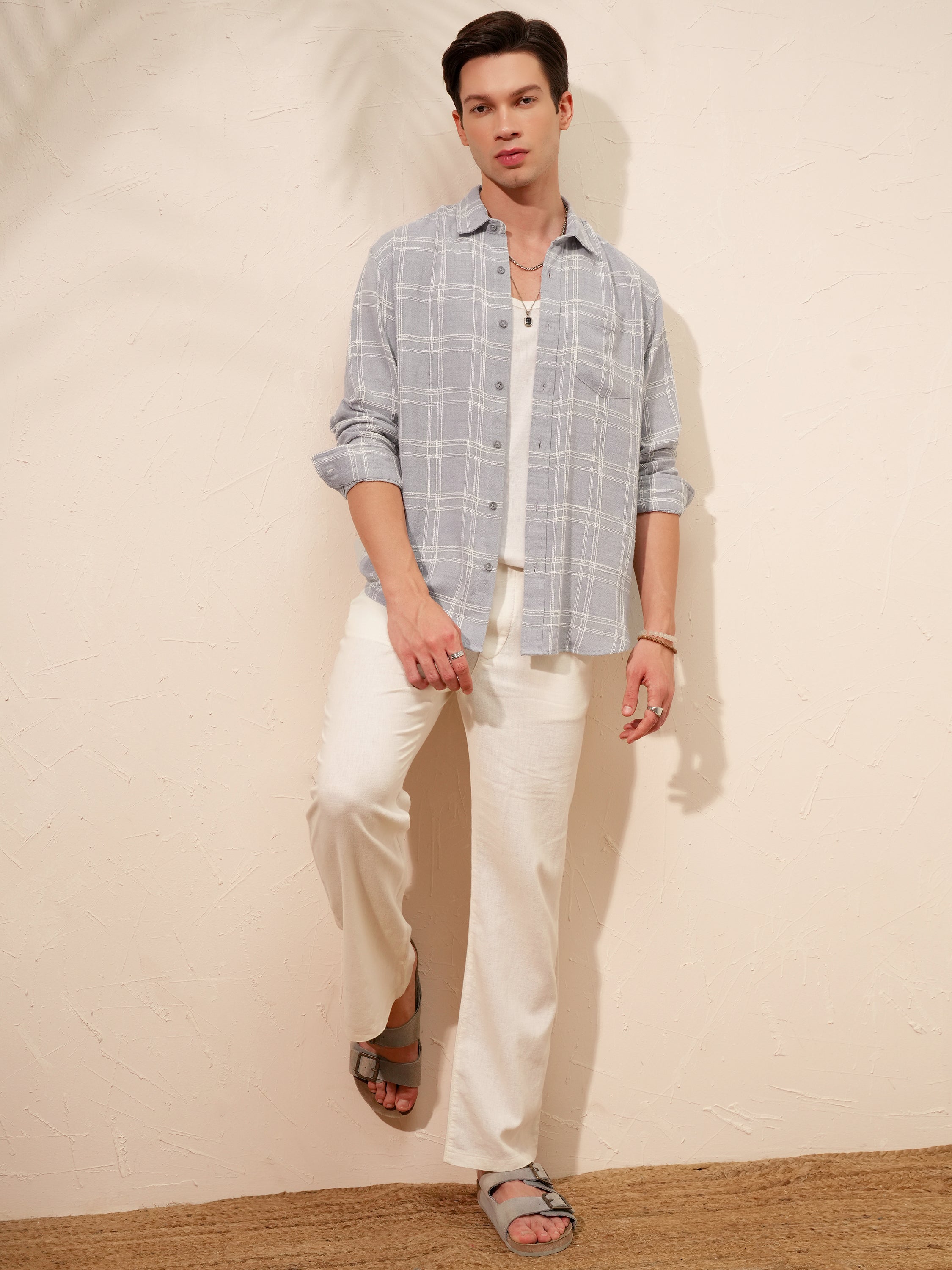 Highlander Men Grey Checked Relaxed Fit Casual Shirt - Grey - Image 2