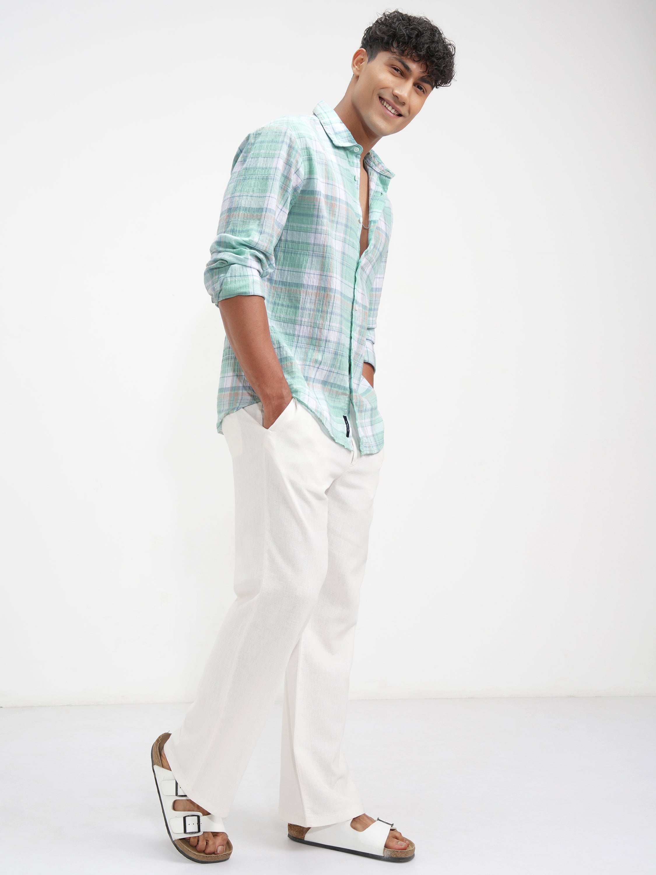 Highlander Men Green Checked Relaxed Fit Casual Shirt - Green - Image 2