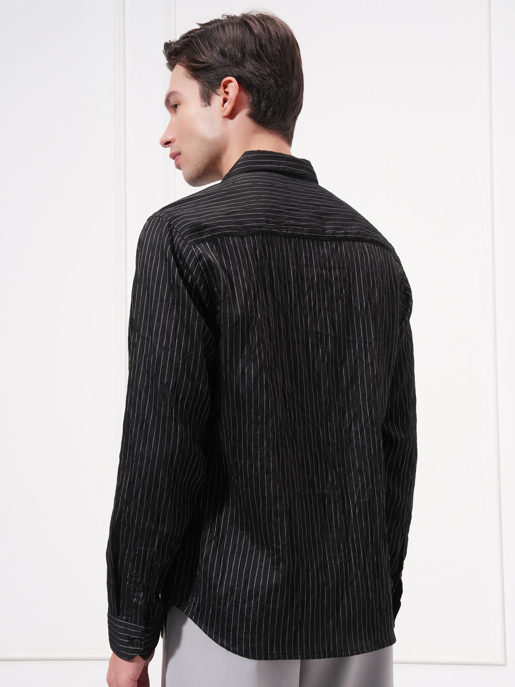 Highlander Men Black Striped Slim Fit Casual Shirt - Black - Image 3