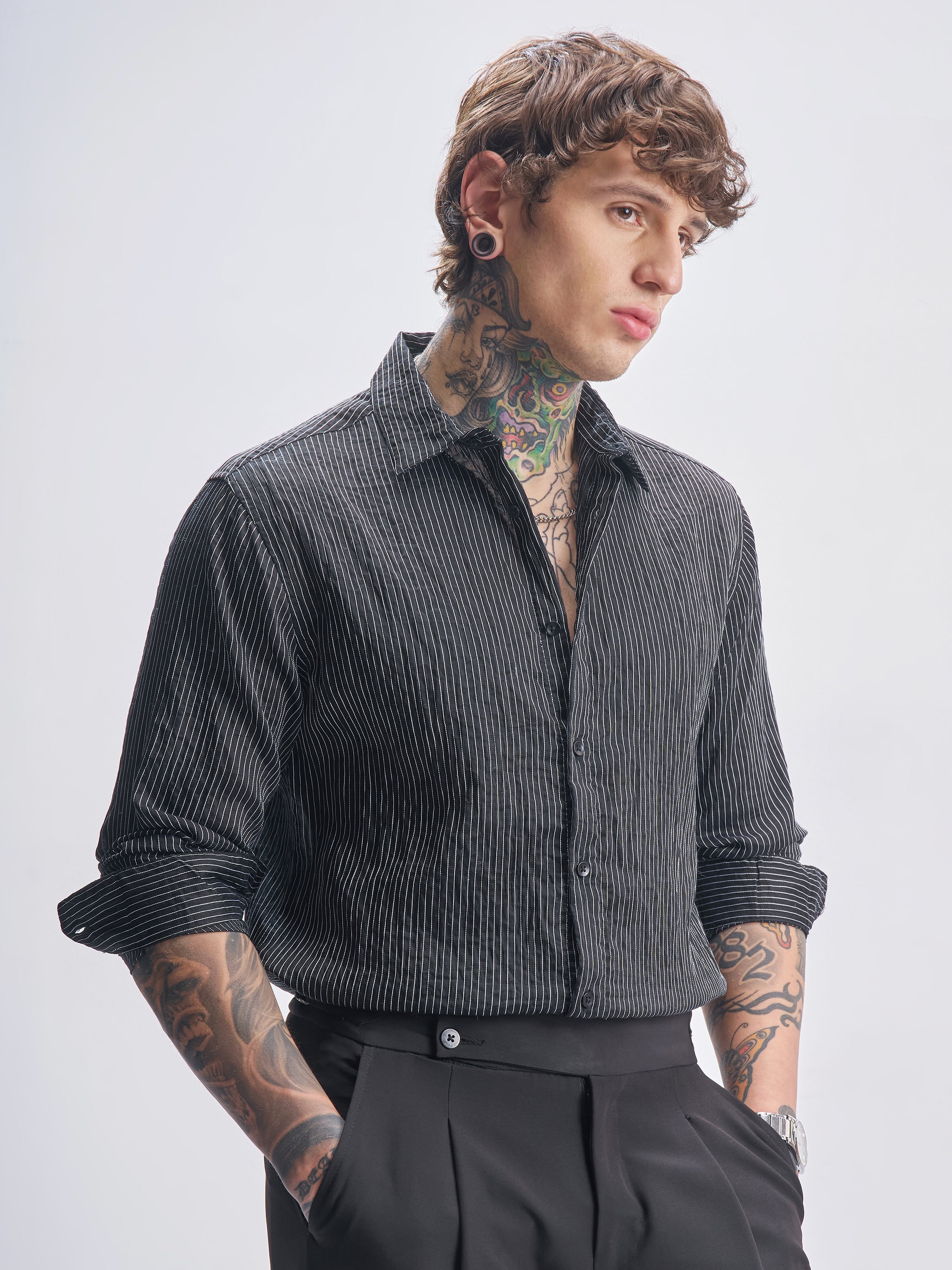 Highlander Men Black Striped Slim Fit Casual Shirt - Black - Image 6