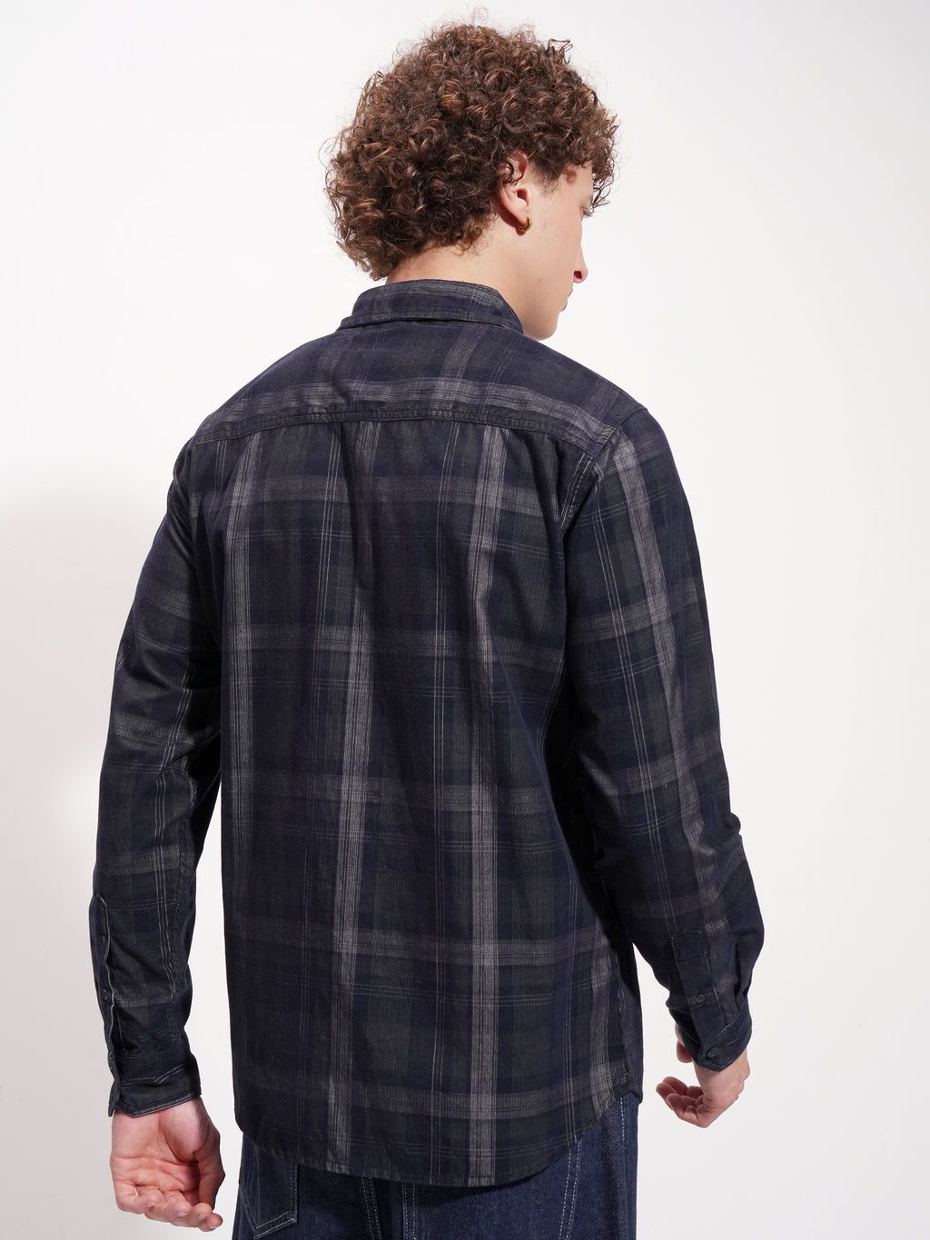 Highlander Men Navy Blue Checked Slim Fit Casual Shirt - Navy Blue - Image 3