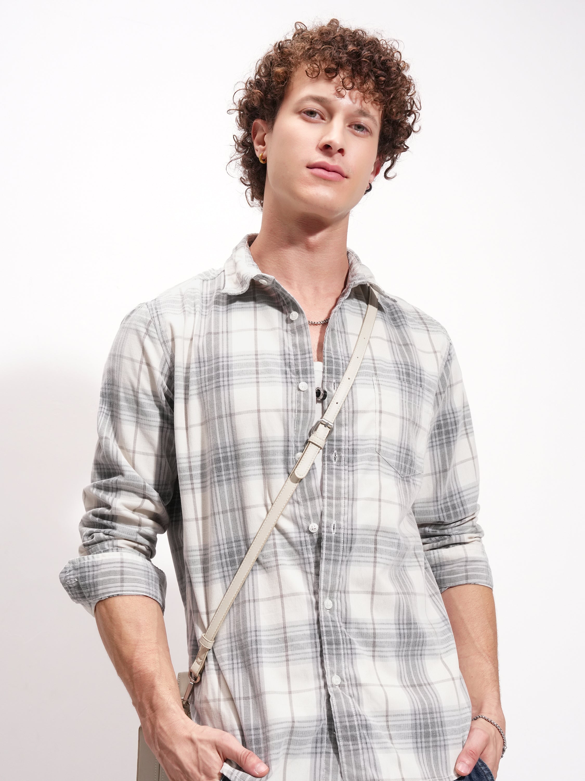 Highlander Men Off White Checked Slim Fit Casual Shirt - Off White - Image 1