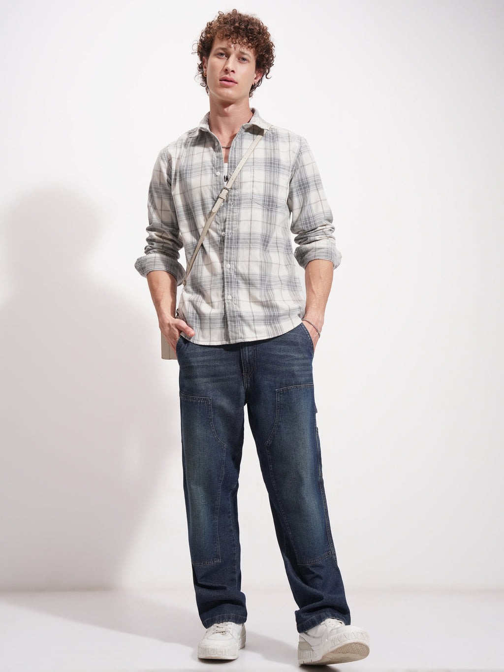 Highlander Men Off White Checked Slim Fit Casual Shirt - Off White - Image 2