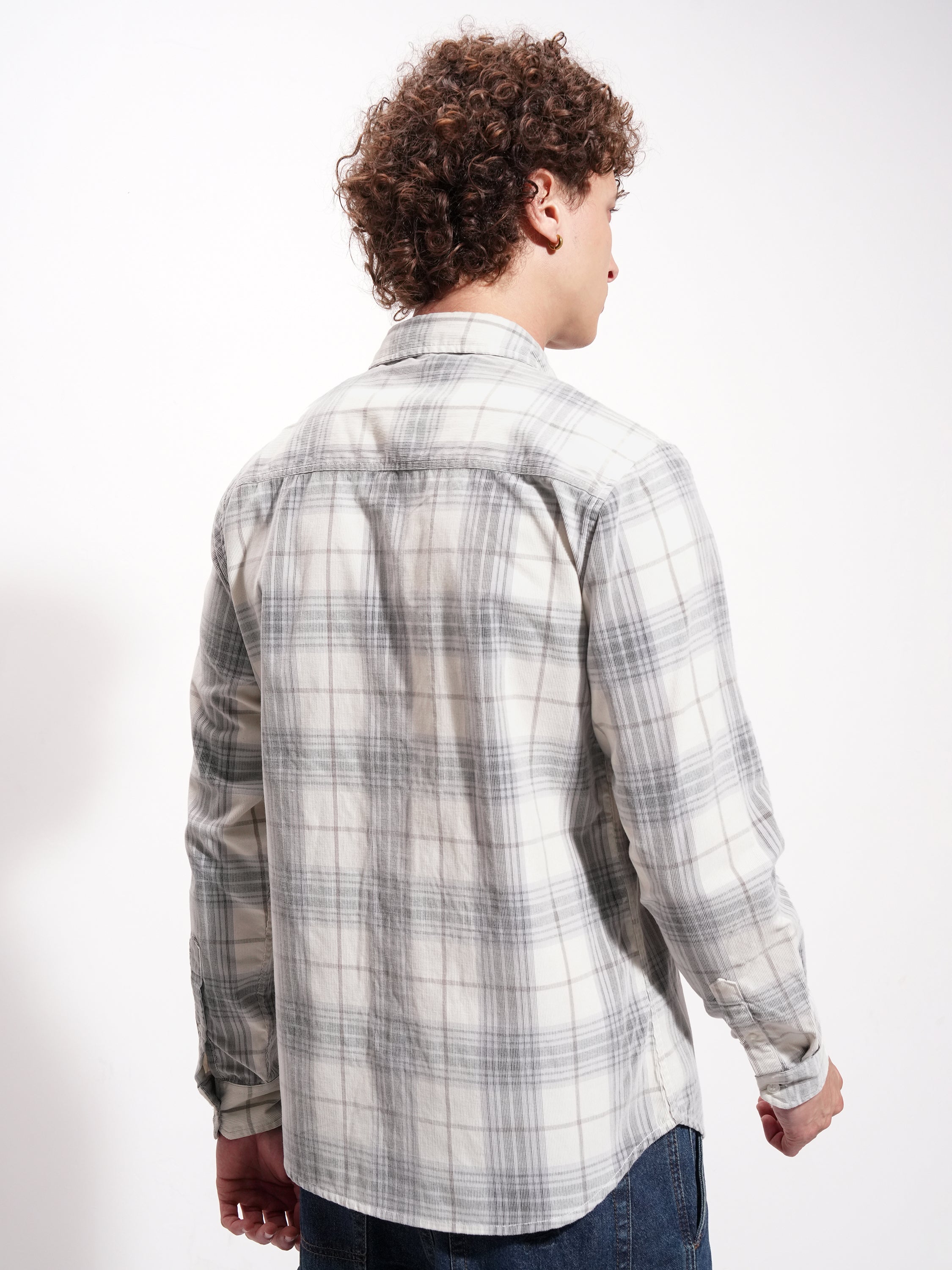 Highlander Men Off White Checked Slim Fit Casual Shirt - Off White - Image 3