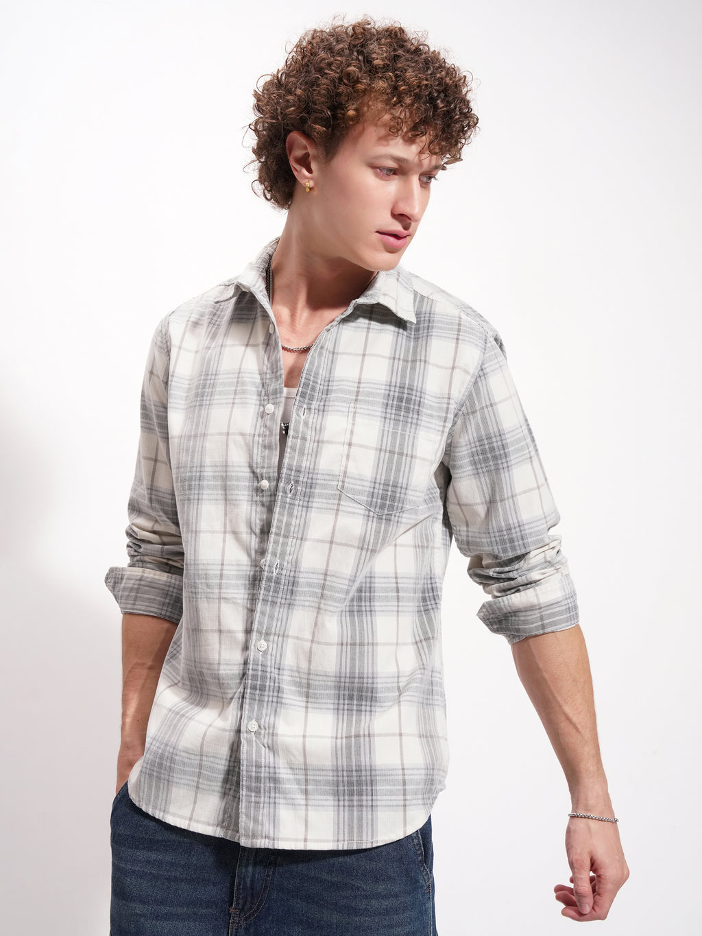 Highlander Men Off White Checked Slim Fit Casual Shirt - Off White - Image 4