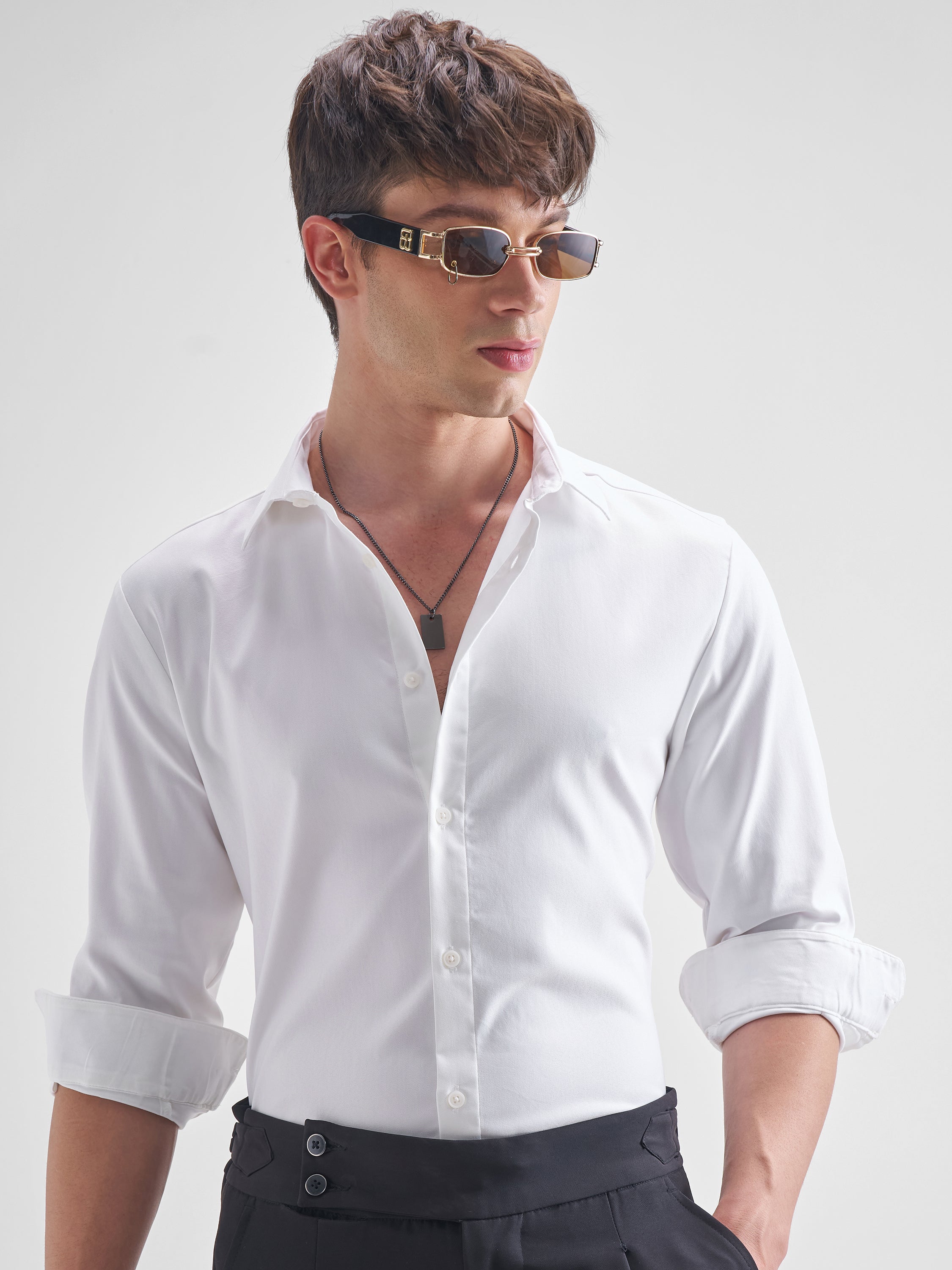 Highlander Men White Solid Relaxed Fit Casual Shirt - White - Image 1