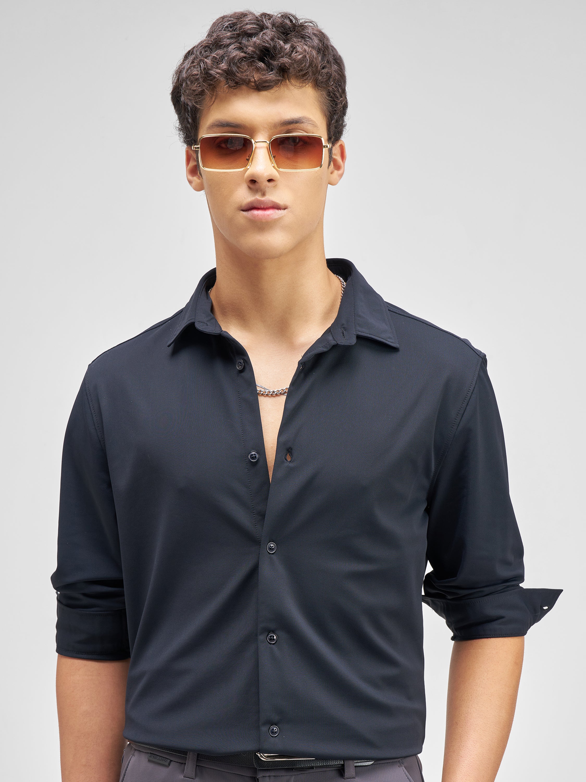 Highlander Men Navy Blue Solid Slim Fit Casual Shirt - Navy Blue - Image 1
