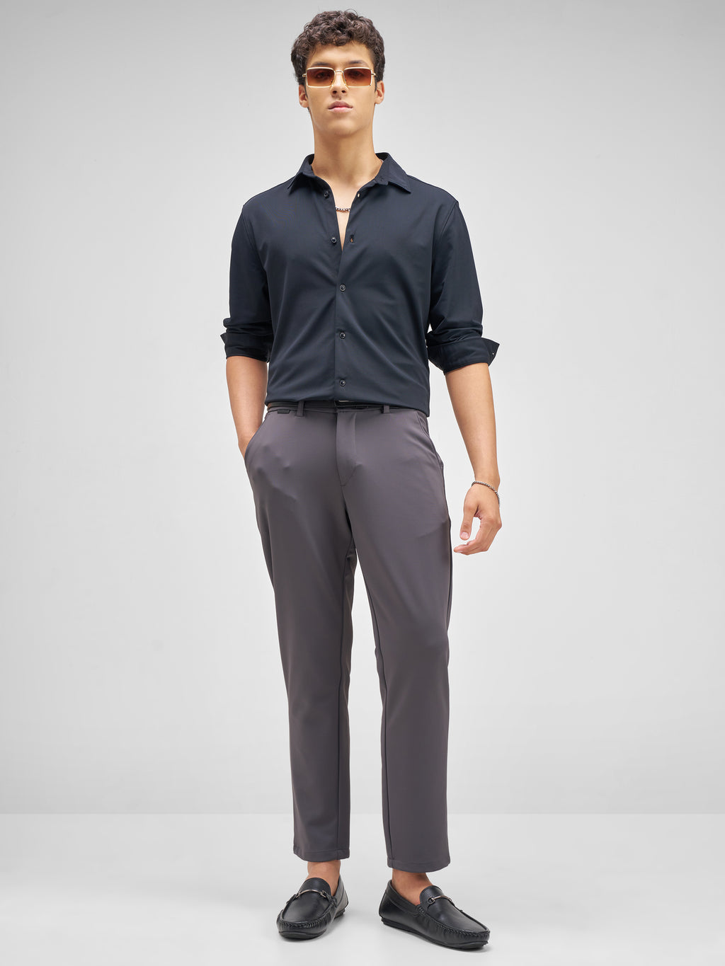 Highlander Men Navy Blue Solid Slim Fit Casual Shirt - Navy Blue - Image 2