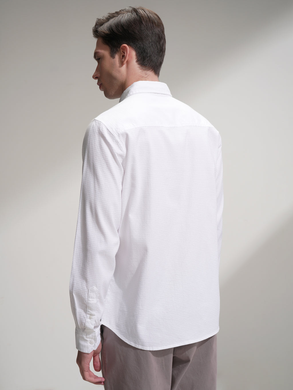 Highlander Men White Self Design Slim Fit Casual Shirt - White - Image 3