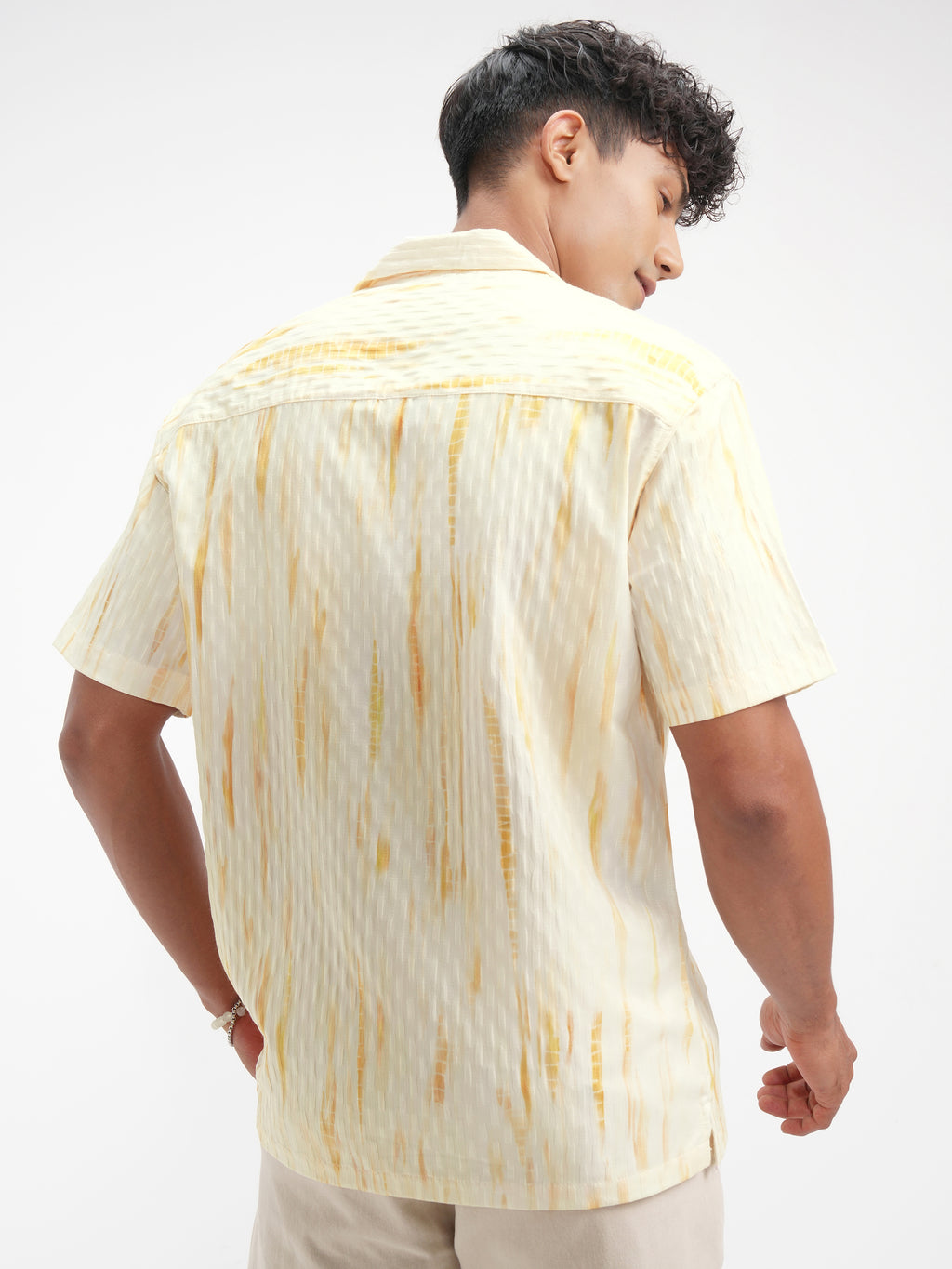 Highlander Men Yellow Printed Relaxed Fit Casual Shirt - Yellow - Image 3