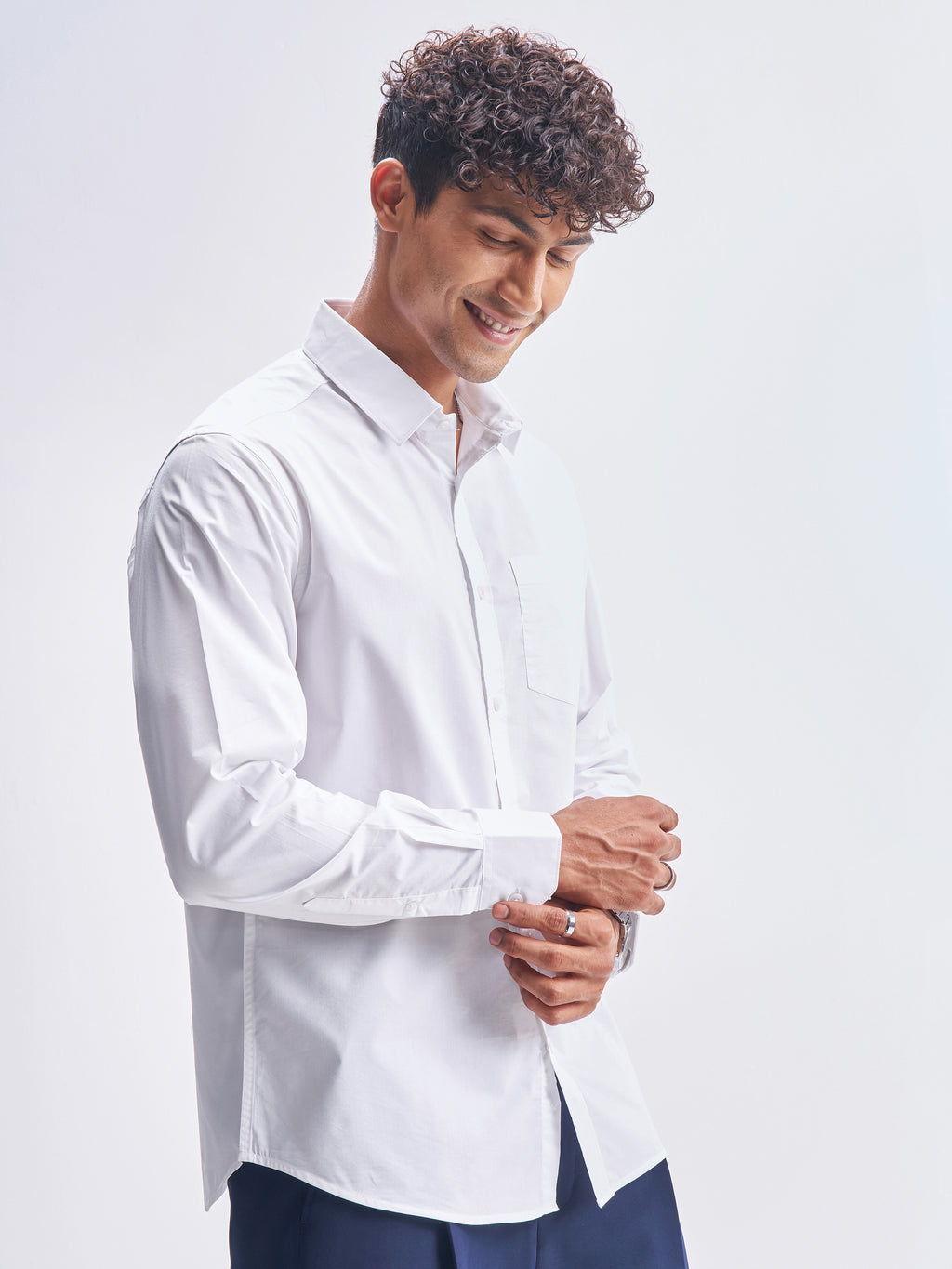 Highlander Men White Solid Slim Fit Casual Shirt - White - Image 6