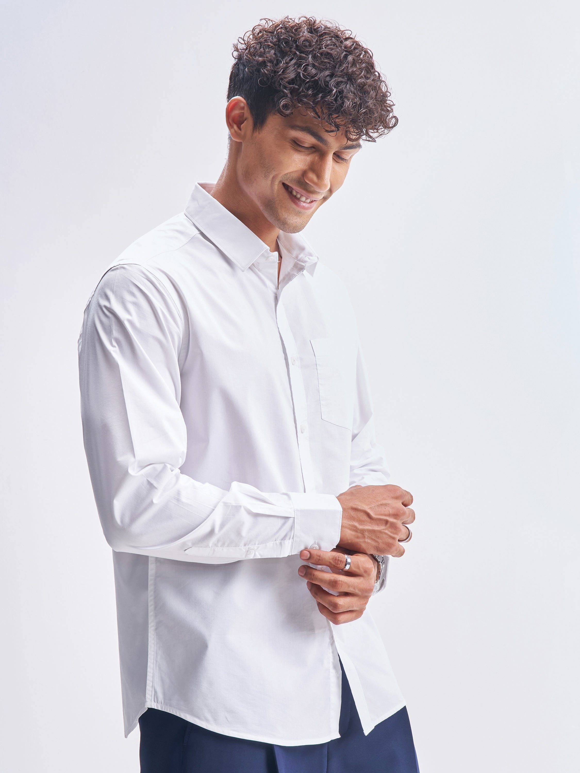 Highlander Men White Solid Slim Fit Casual Shirt - White - Image 6