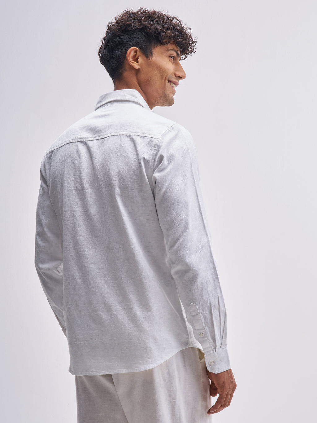 Highlander Men White Self Design Slim Fit Casual Shirt - White - Image 3