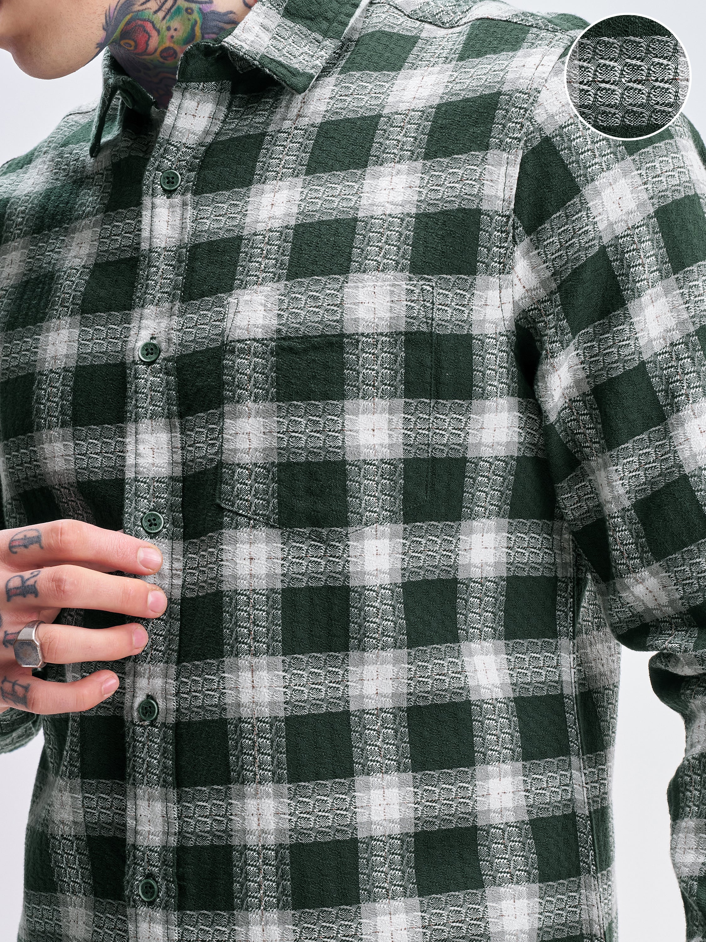 Highlander Men Green Checked Slim Fit Casual Shirt - Green - Image 5