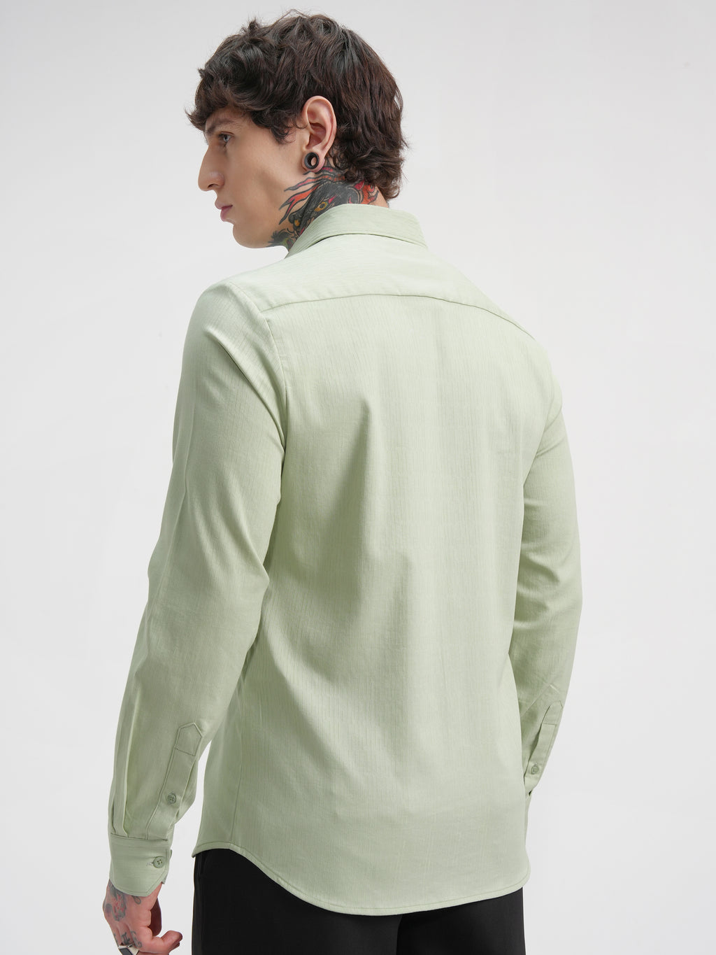 Highlander Men Green Self Design Slim Fit Casual Shirt - Green - Image 3