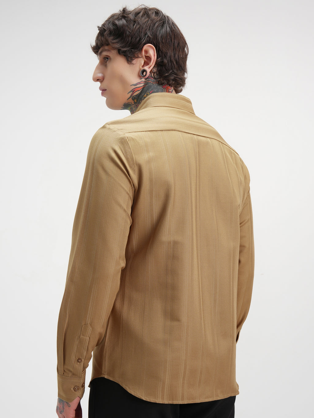 Highlander Men Mustard Self Design Slim Fit Casual Shirt - Mustard - Image 3