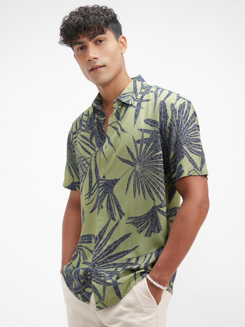 Highlander Men Green Printed Relaxed Fit Casual Shirt - Green - Image 4