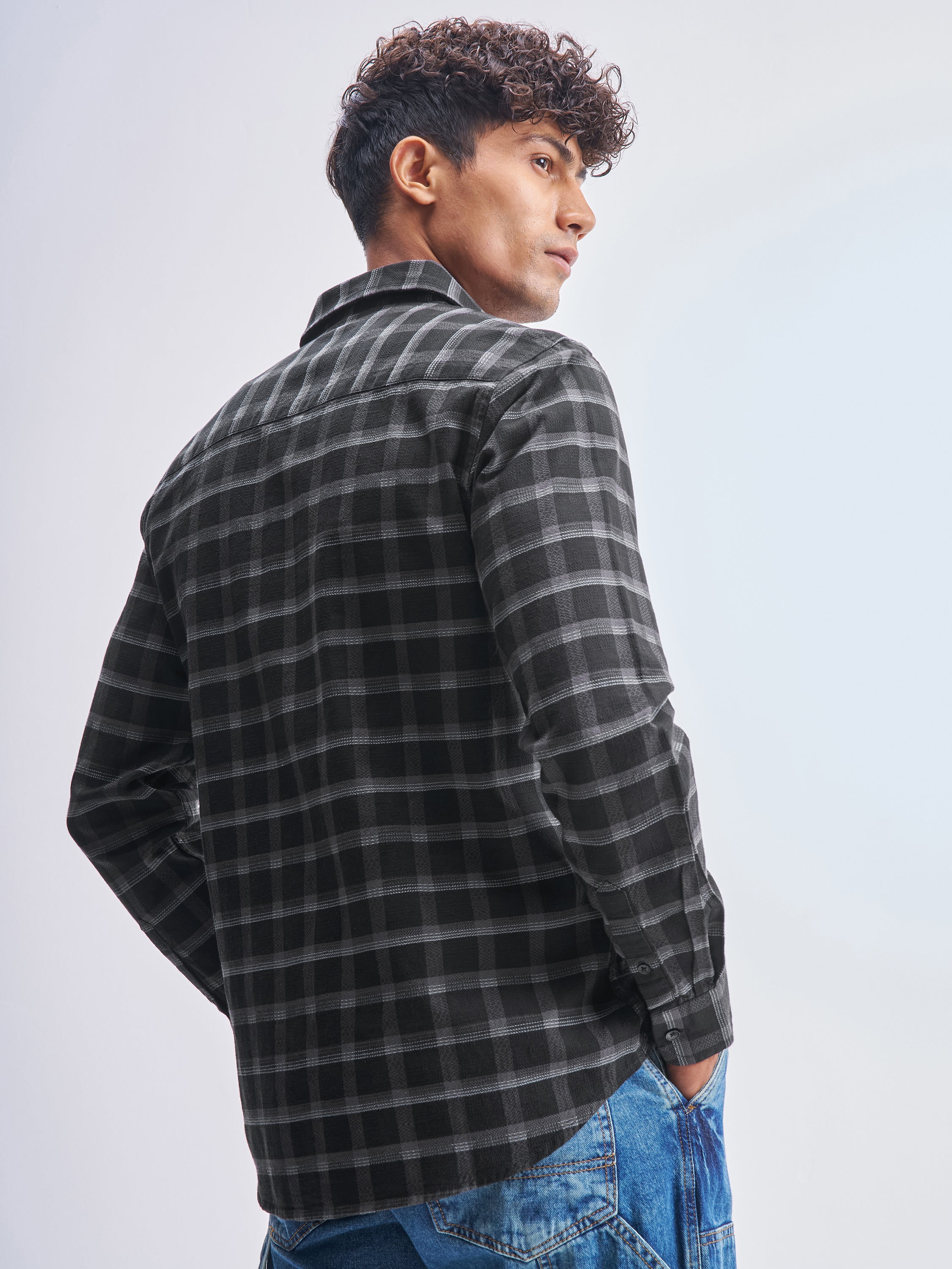 Highlander Men Black Checked Slim Fit Casual Shirt - Black - Image 3