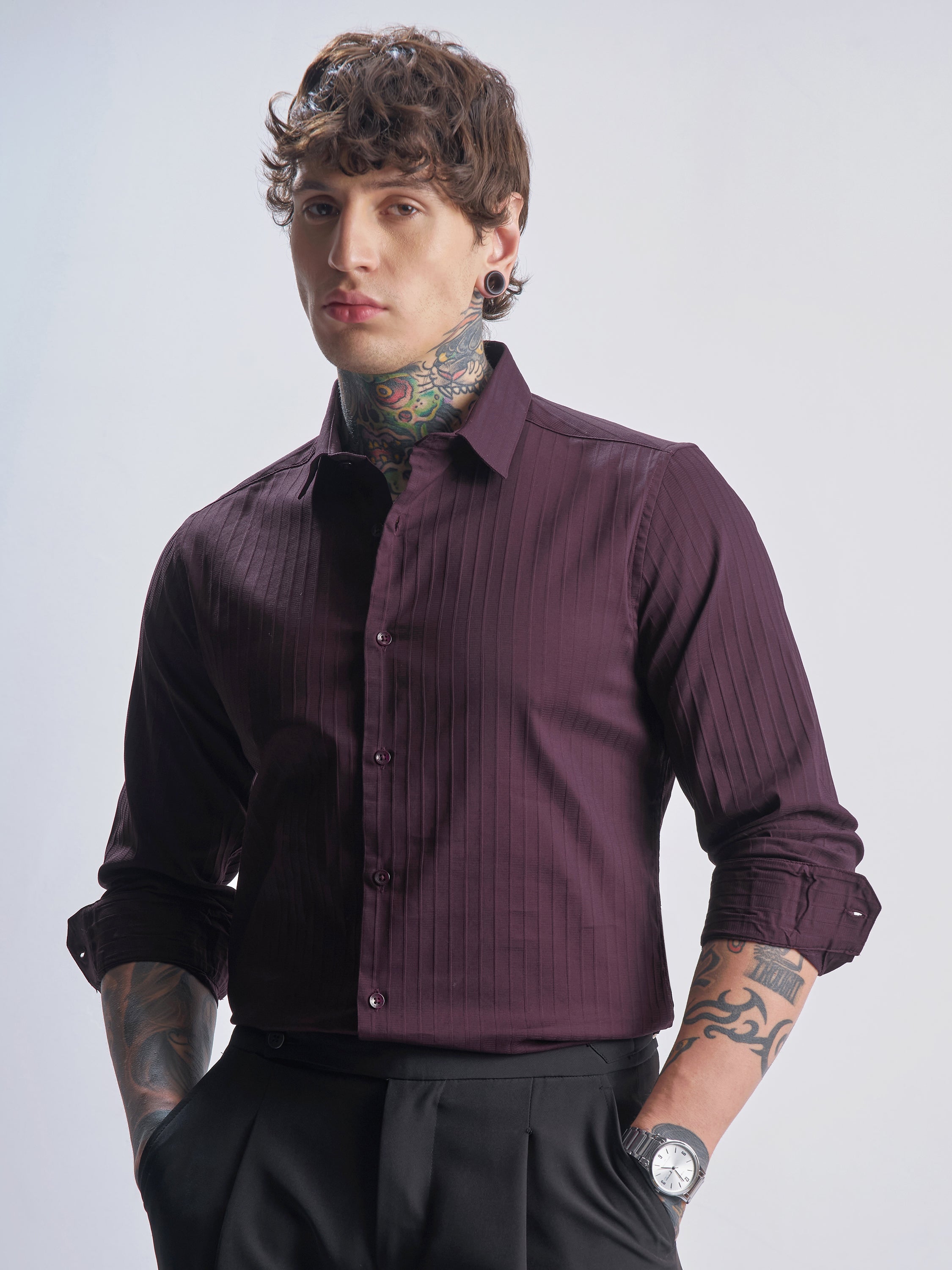 Highlander Men Purple Self Design Slim Fit Casual Shirt - Purple - Image 1