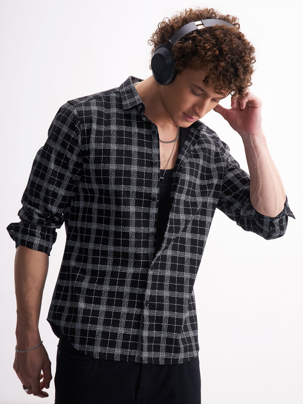 Highlander Men Black Checked Relaxed Fit Casual Shirt - Black - Image 1
