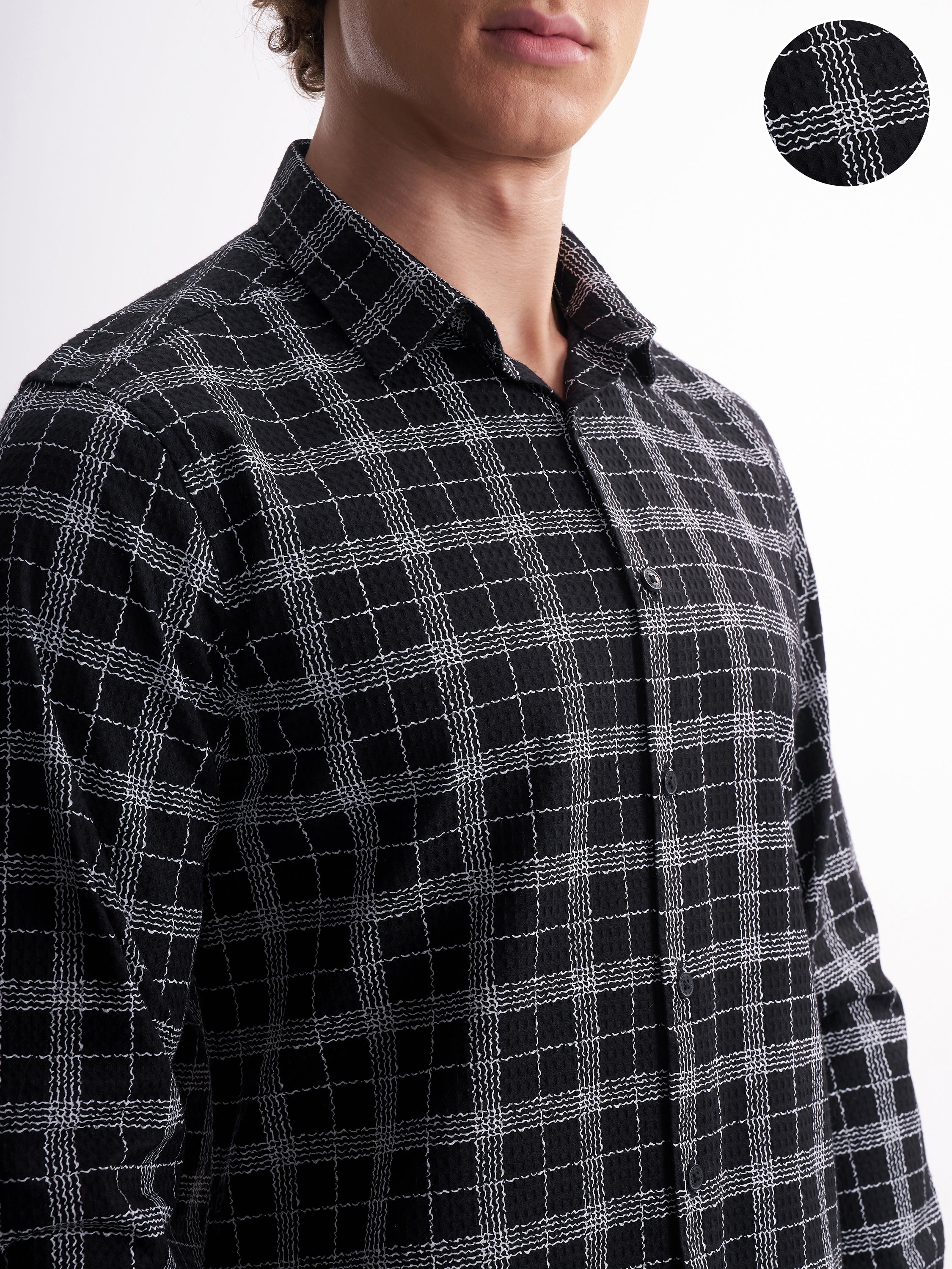 Highlander Men Black Checked Relaxed Fit Casual Shirt - Black - Image 5