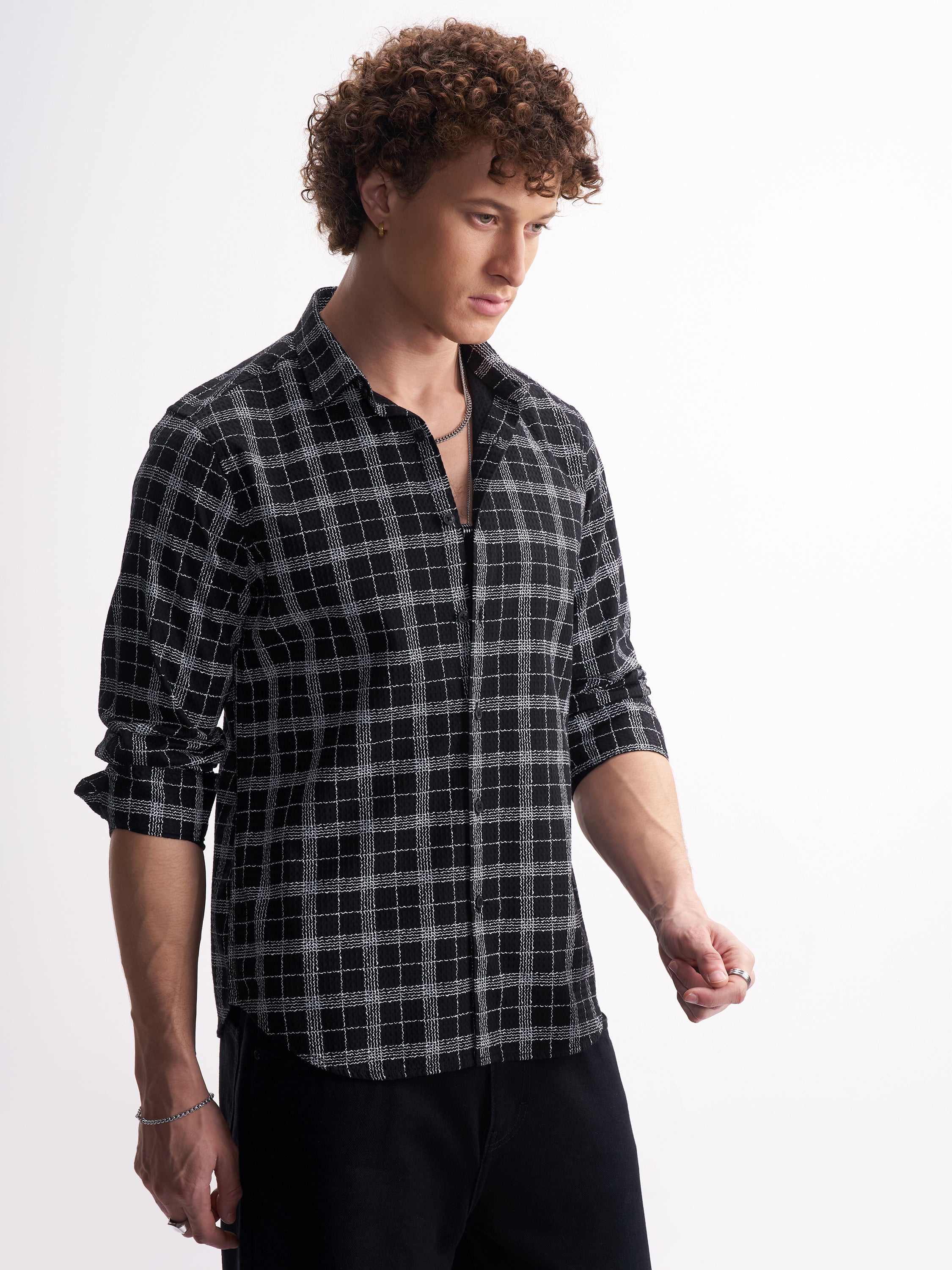 Highlander Men Black Checked Relaxed Fit Casual Shirt - Black - Image 6