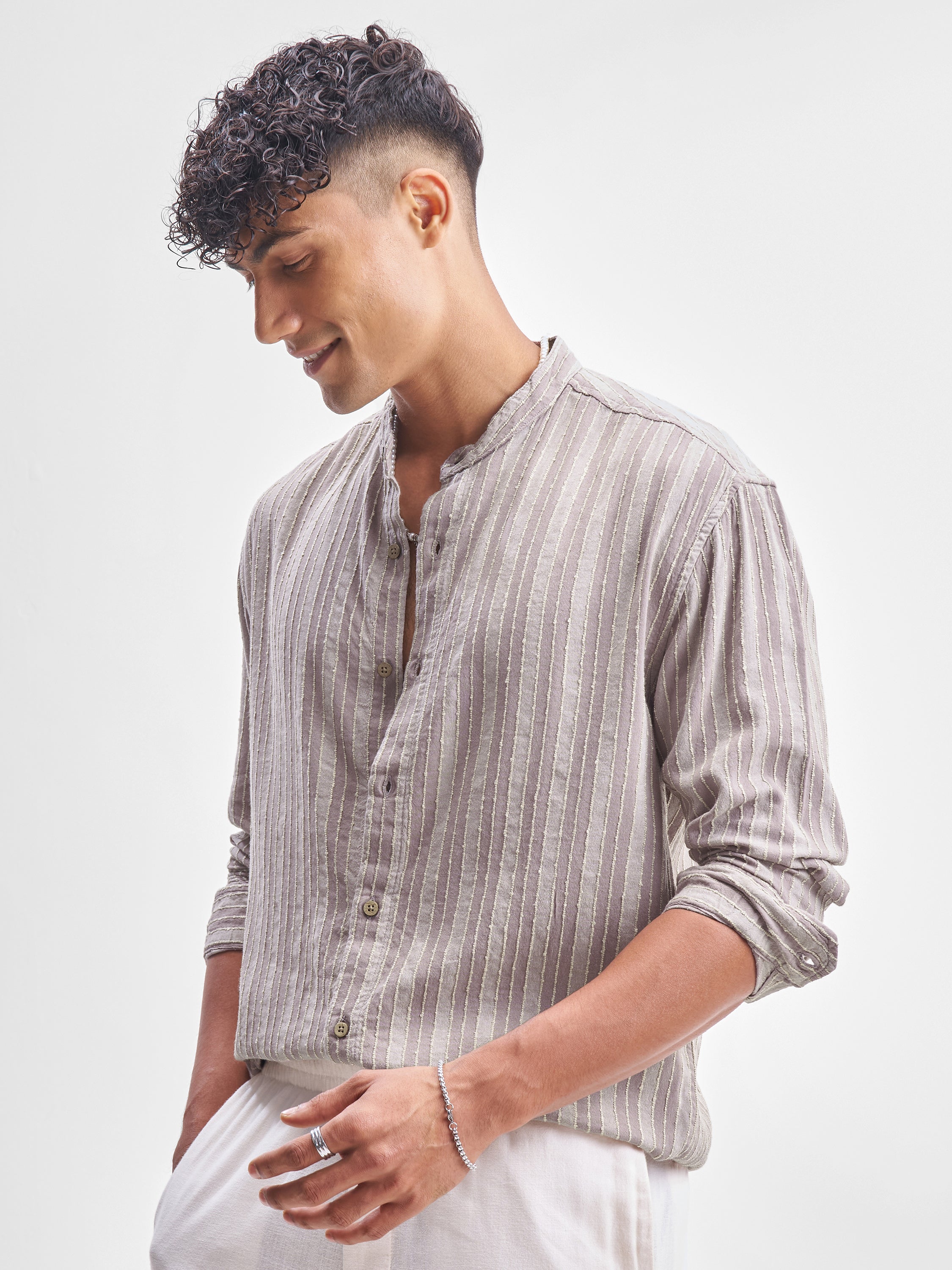Highlander Men Lavender Striped Relaxed Fit Casual Shirt - Lavender - Image 4