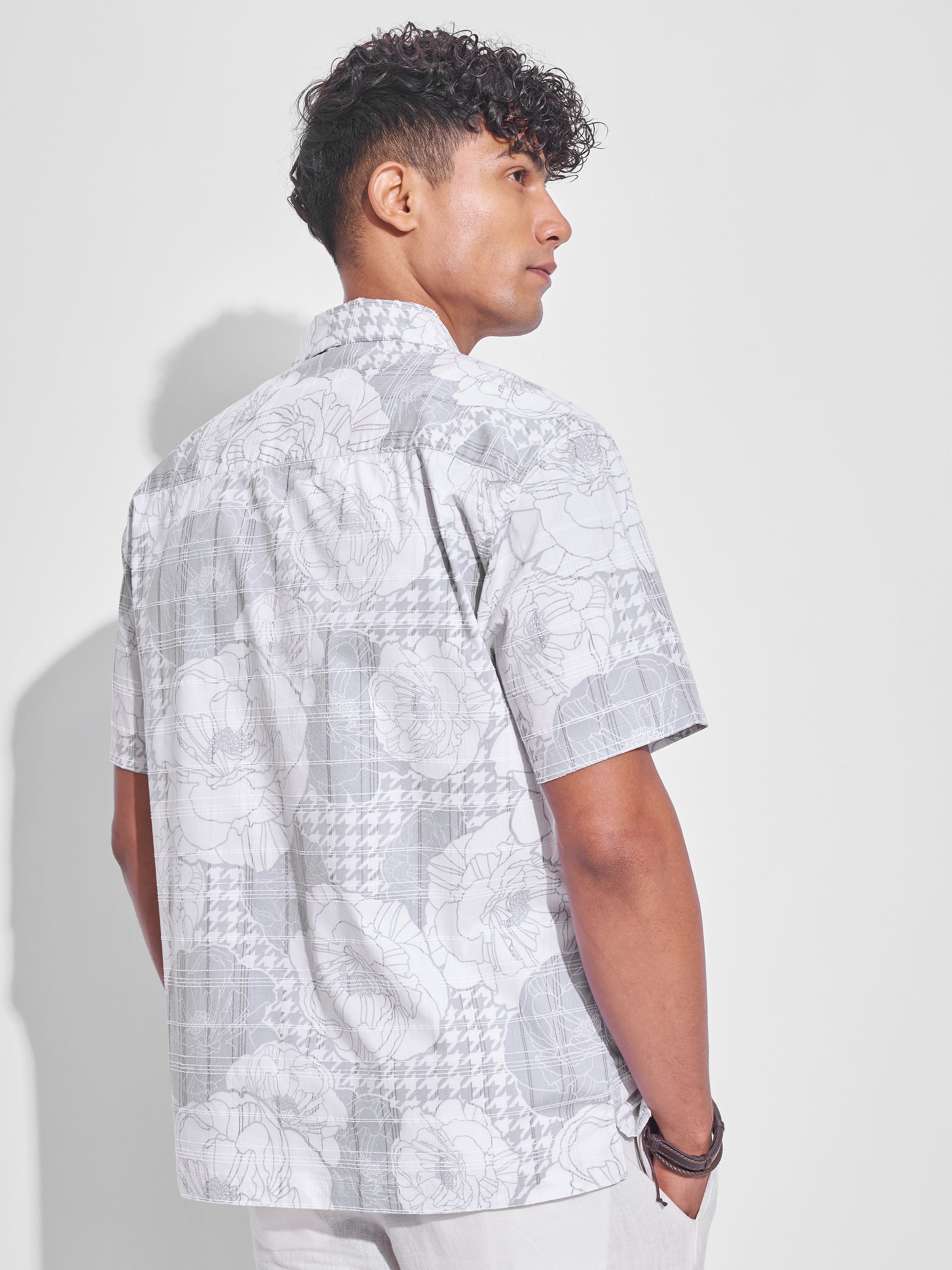 Highlander Men Grey Printed Relaxed Fit Casual Shirt - Grey - Image 3