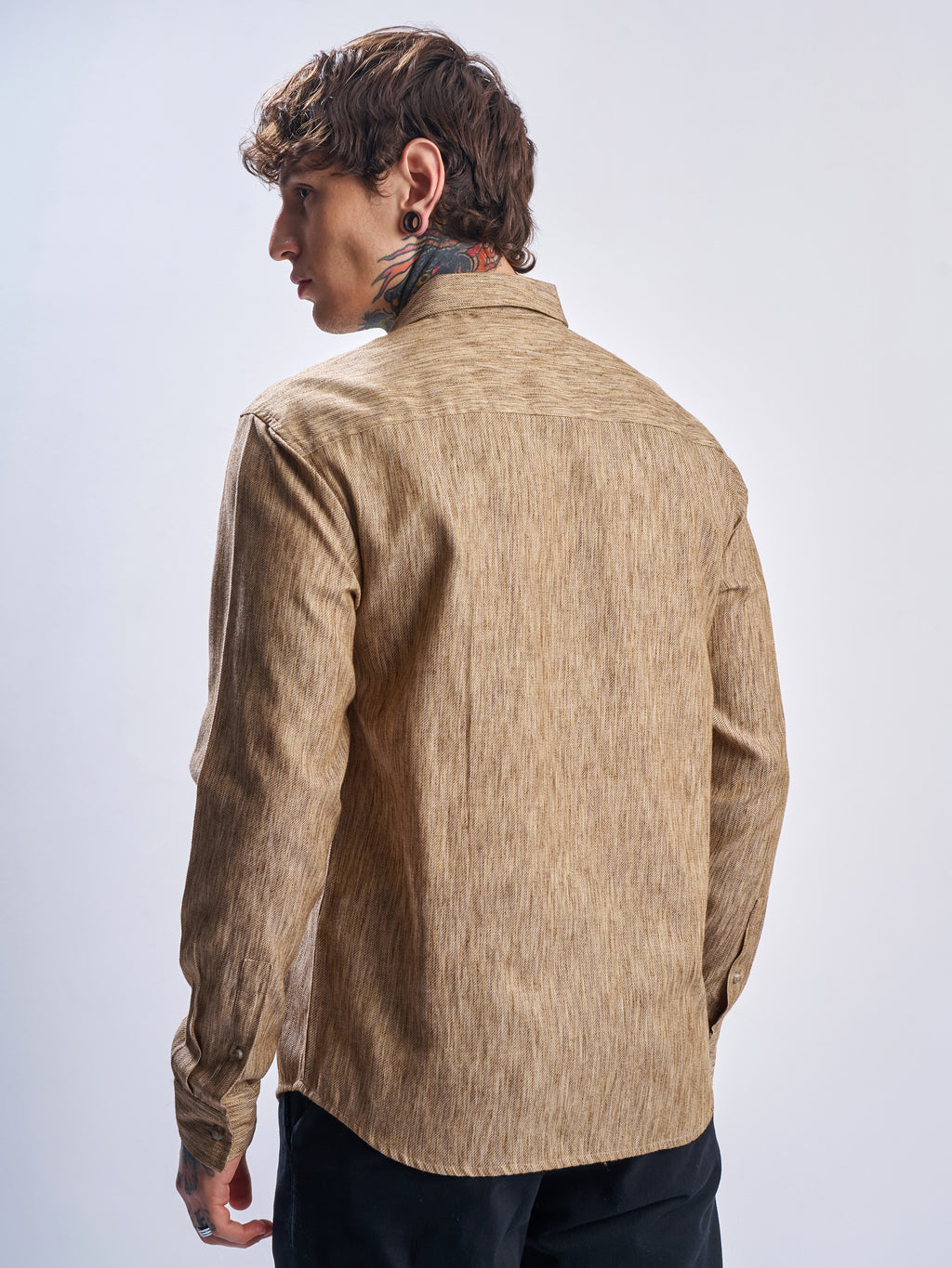 Highlander Men Khaki Self Design Relaxed Fit Casual Shirt - Khaki - Image 3