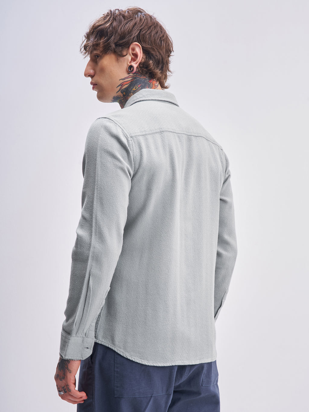 Highlander Men Grey Self Design Slim Fit Casual Shirt - Grey - Image 3