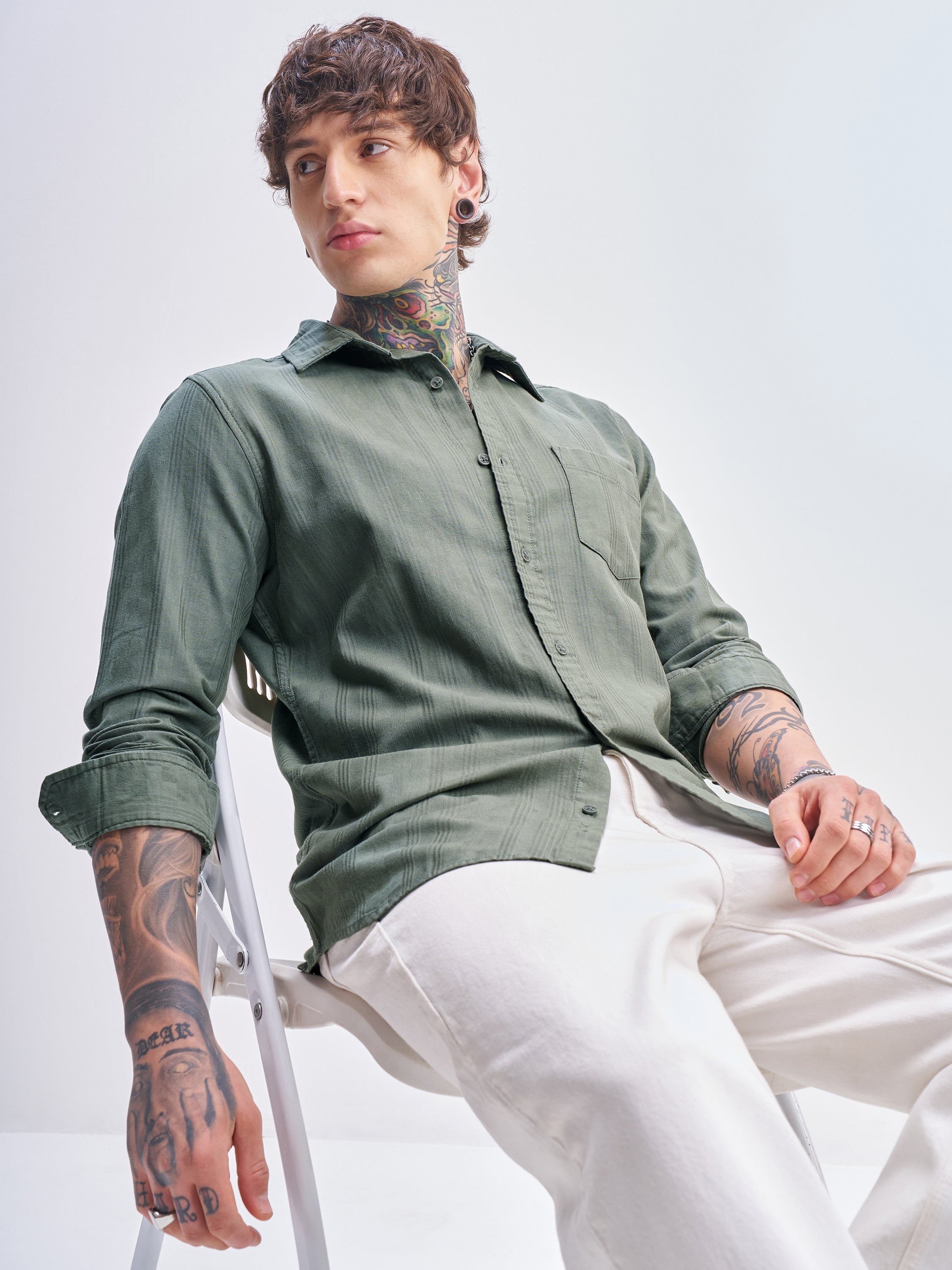 Highlander Men Green Self Design Slim Fit Casual Shirt - Green - Image 1