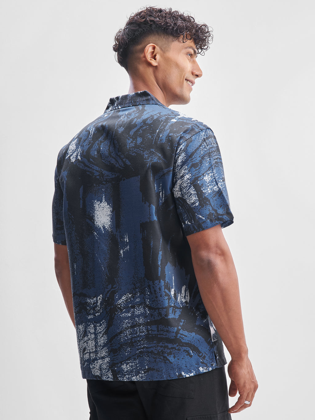 Highlander Men Multi Printed Relaxed Fit Casual Shirt - Multi - Image 3