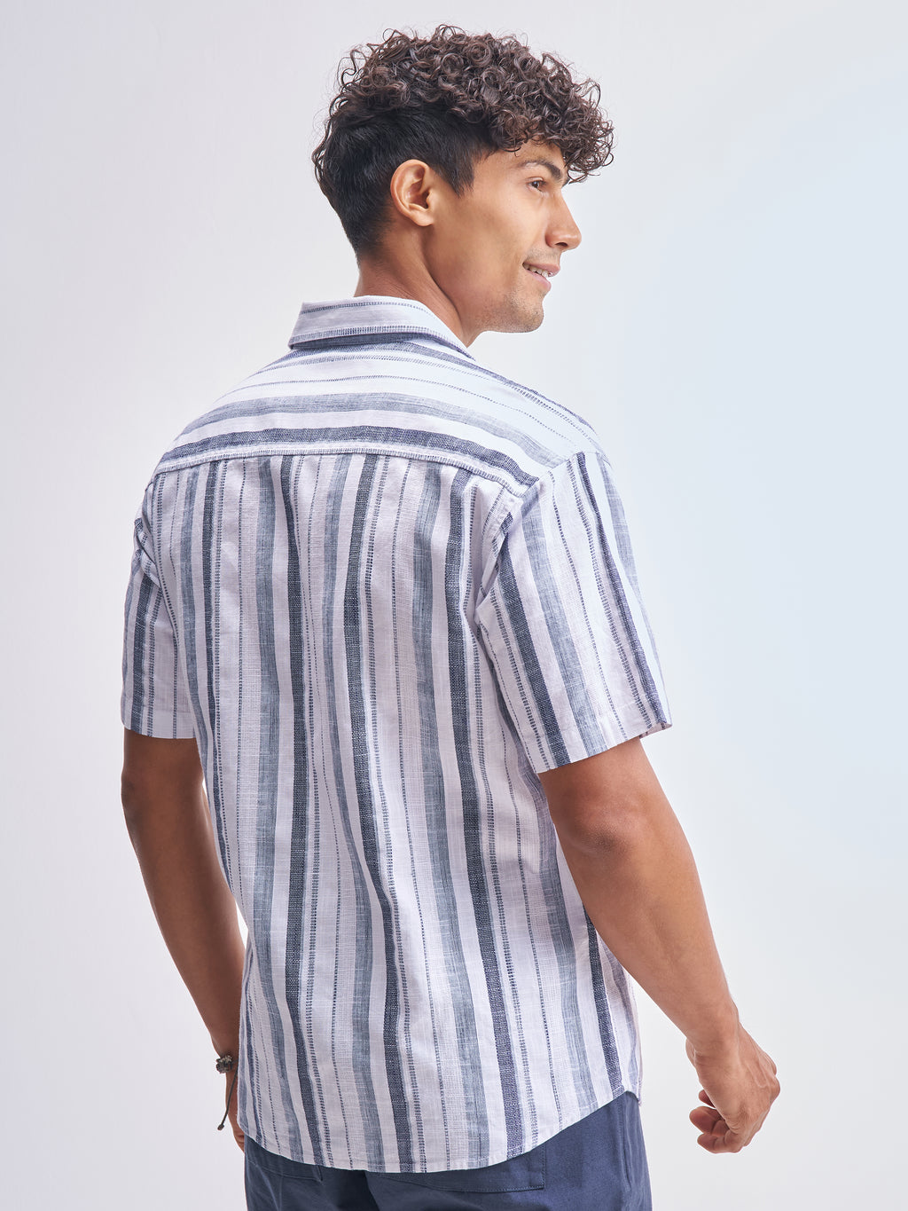 Highlander Men White Striped Relaxed Fit Casual Shirt - White - Image 3