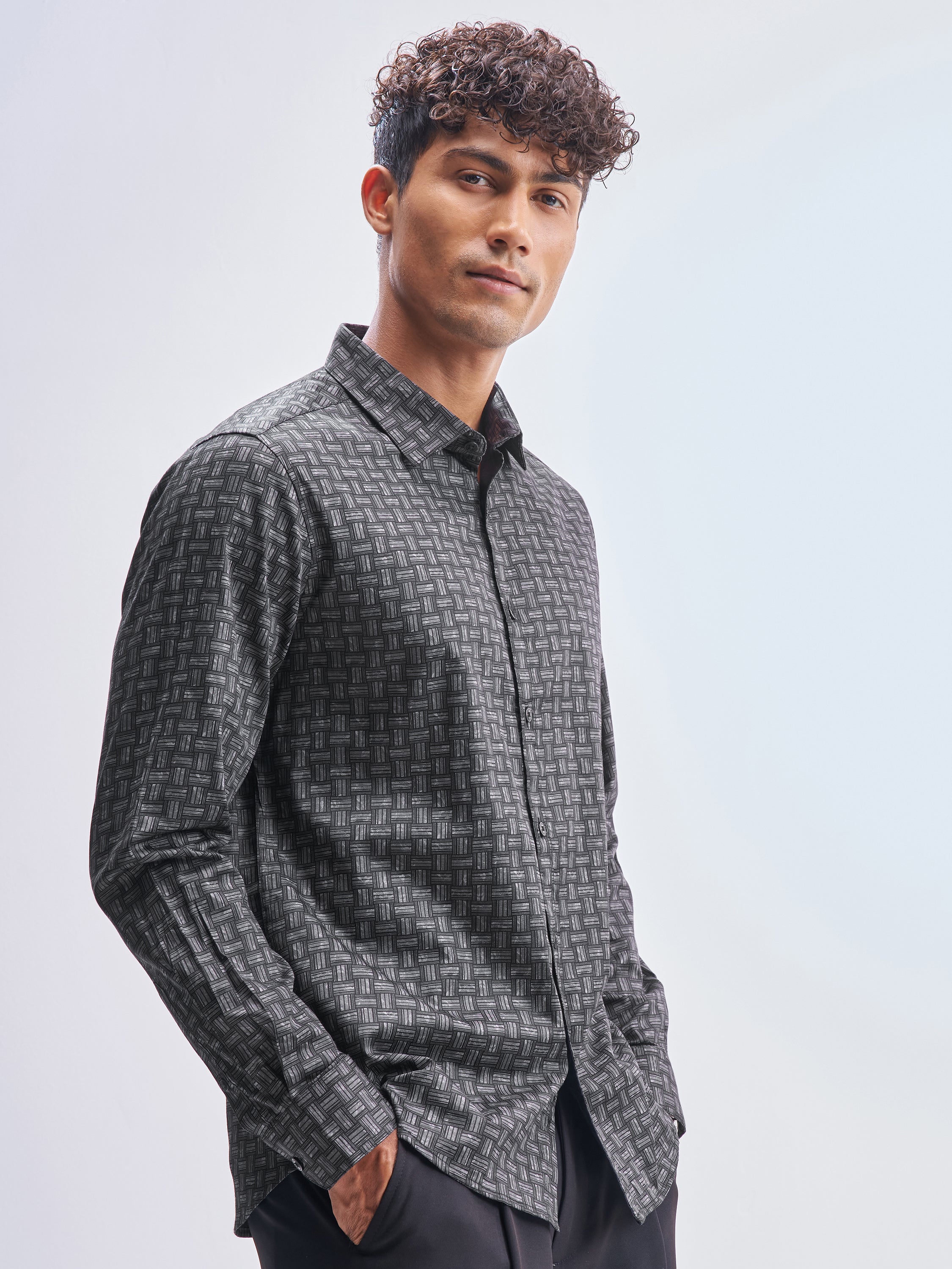 Highlander Men Grey Printed Slim Fit Casual Shirt - Grey - Image 6