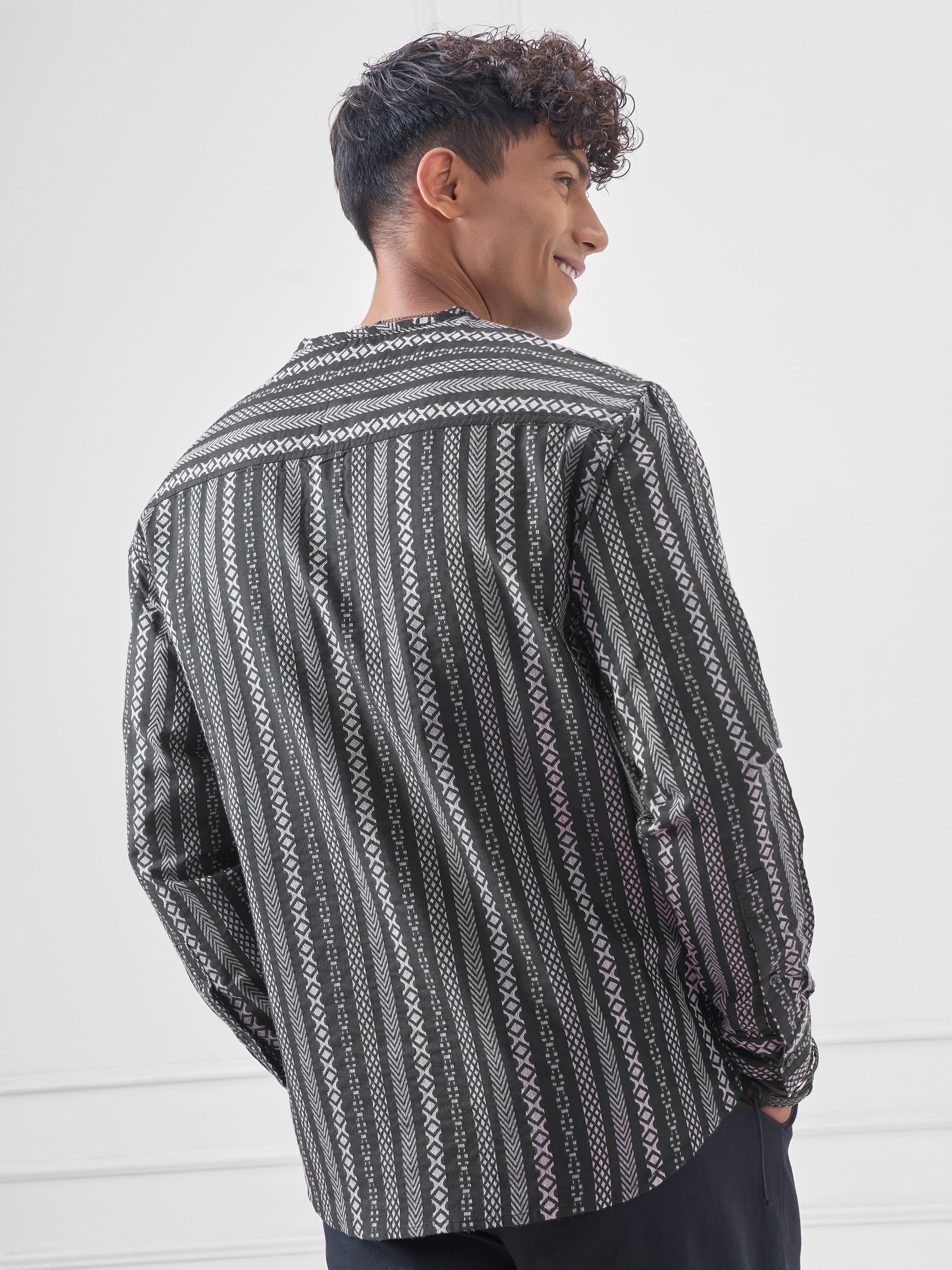 Highlander Men Navy Blue Striped Relaxed Fit Casual Shirt - Navy Blue - Image 3