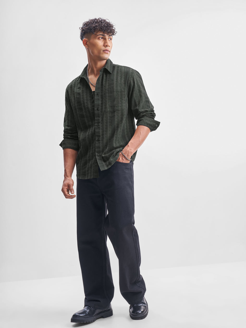 Highlander Men Green Self Design Relaxed Fit Casual Shirt - Green - Image 2