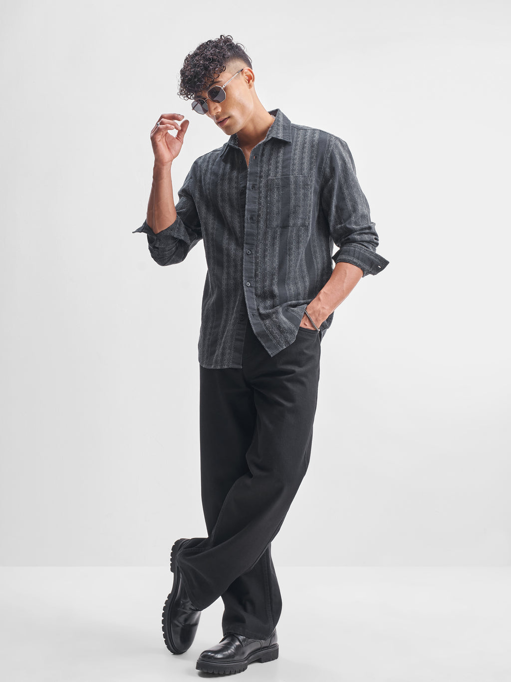 Highlander Men Charcoal Self Design Relaxed Fit Casual Shirt - Charcoal - Image 2