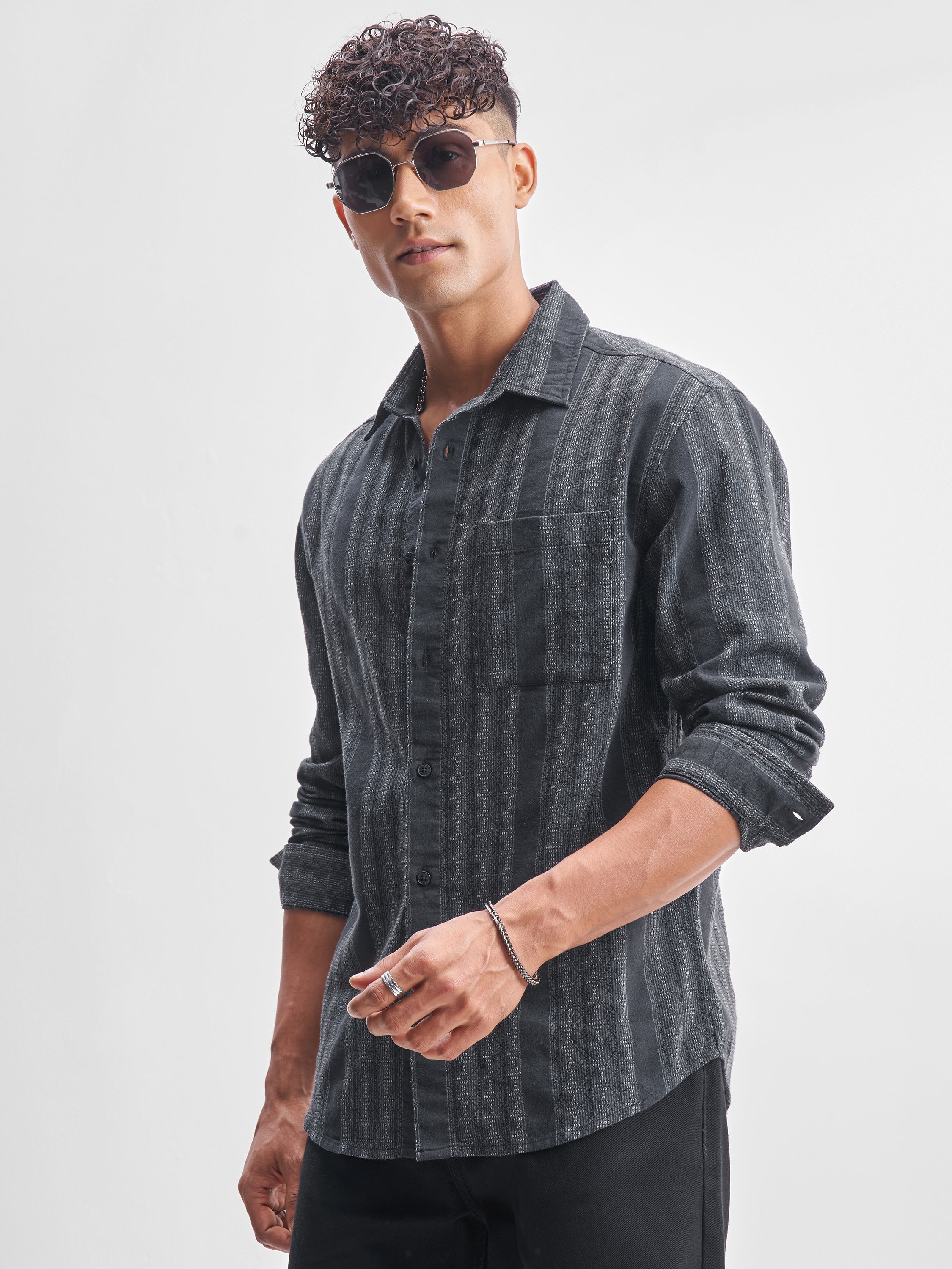 Highlander Men Charcoal Self Design Relaxed Fit Casual Shirt - Charcoal - Image 4