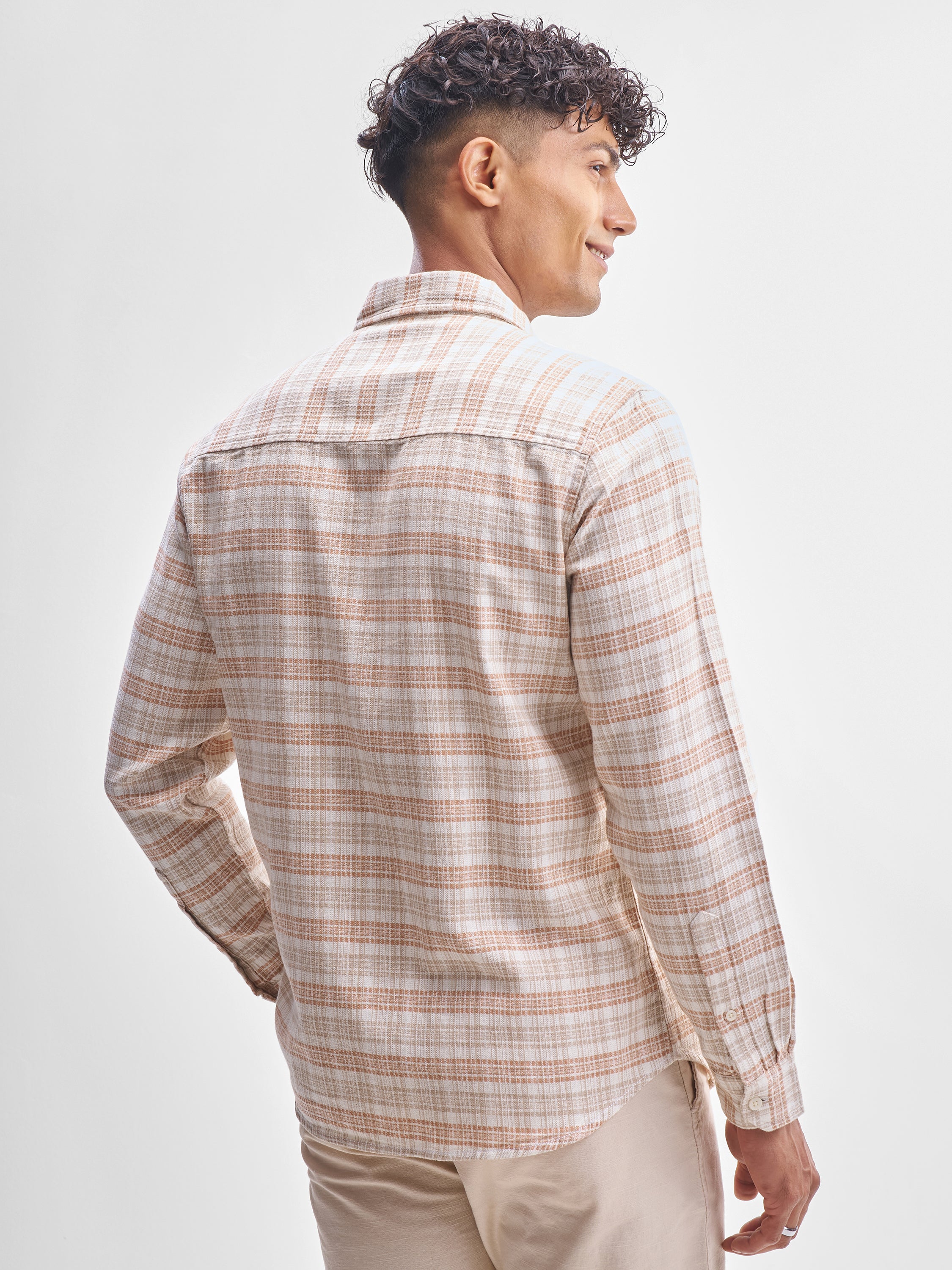 Highlander Men Beige Checked Slim Fit Casual Shirt - Beige - Image 3