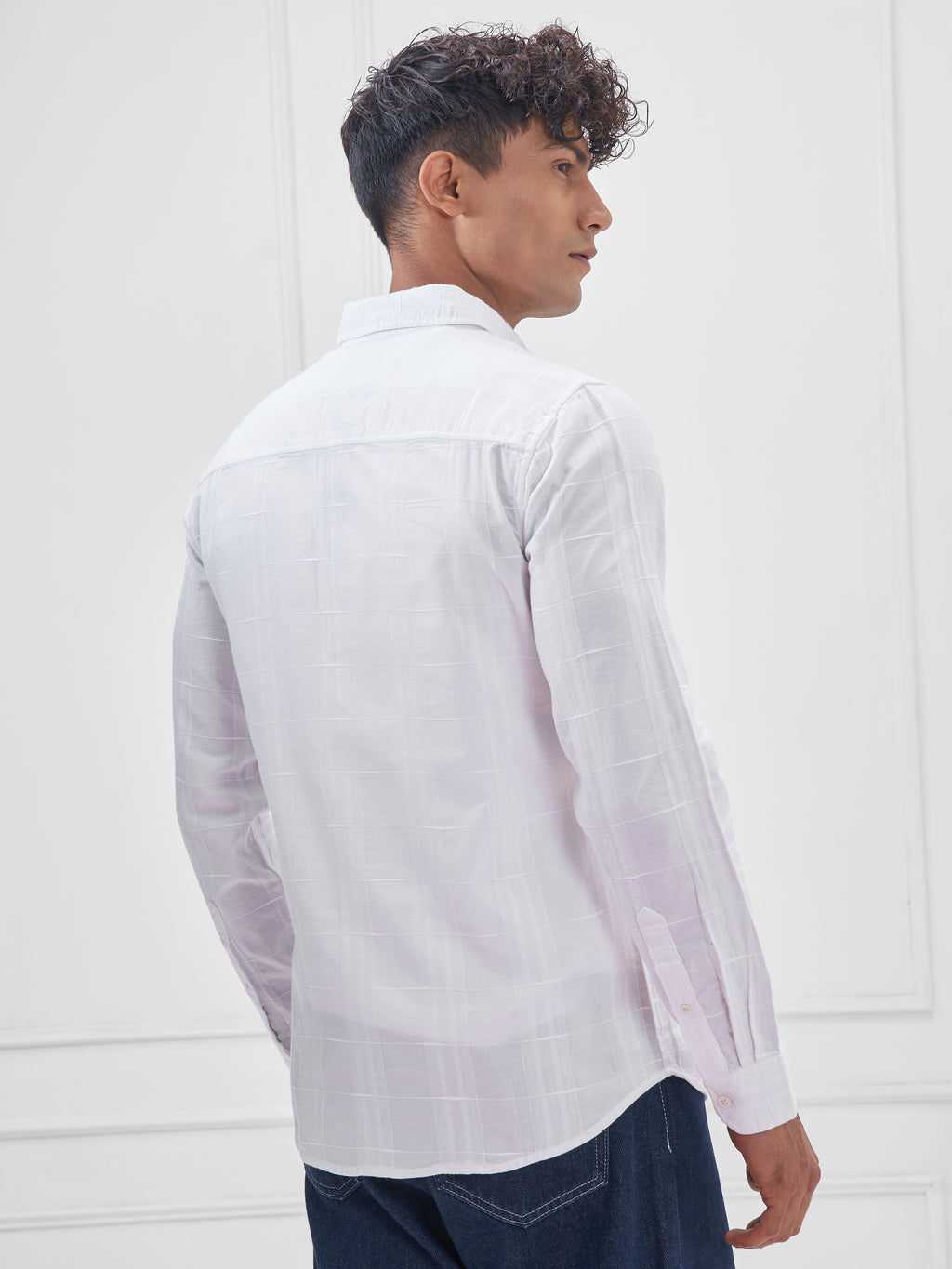 Highlander Men White Solid Slim Fit Casual Shirt - White - Image 3