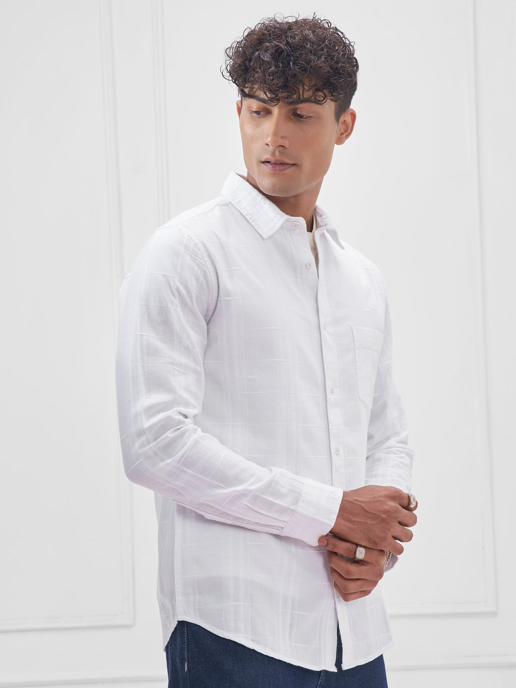 Highlander Men White Solid Slim Fit Casual Shirt - White - Image 6