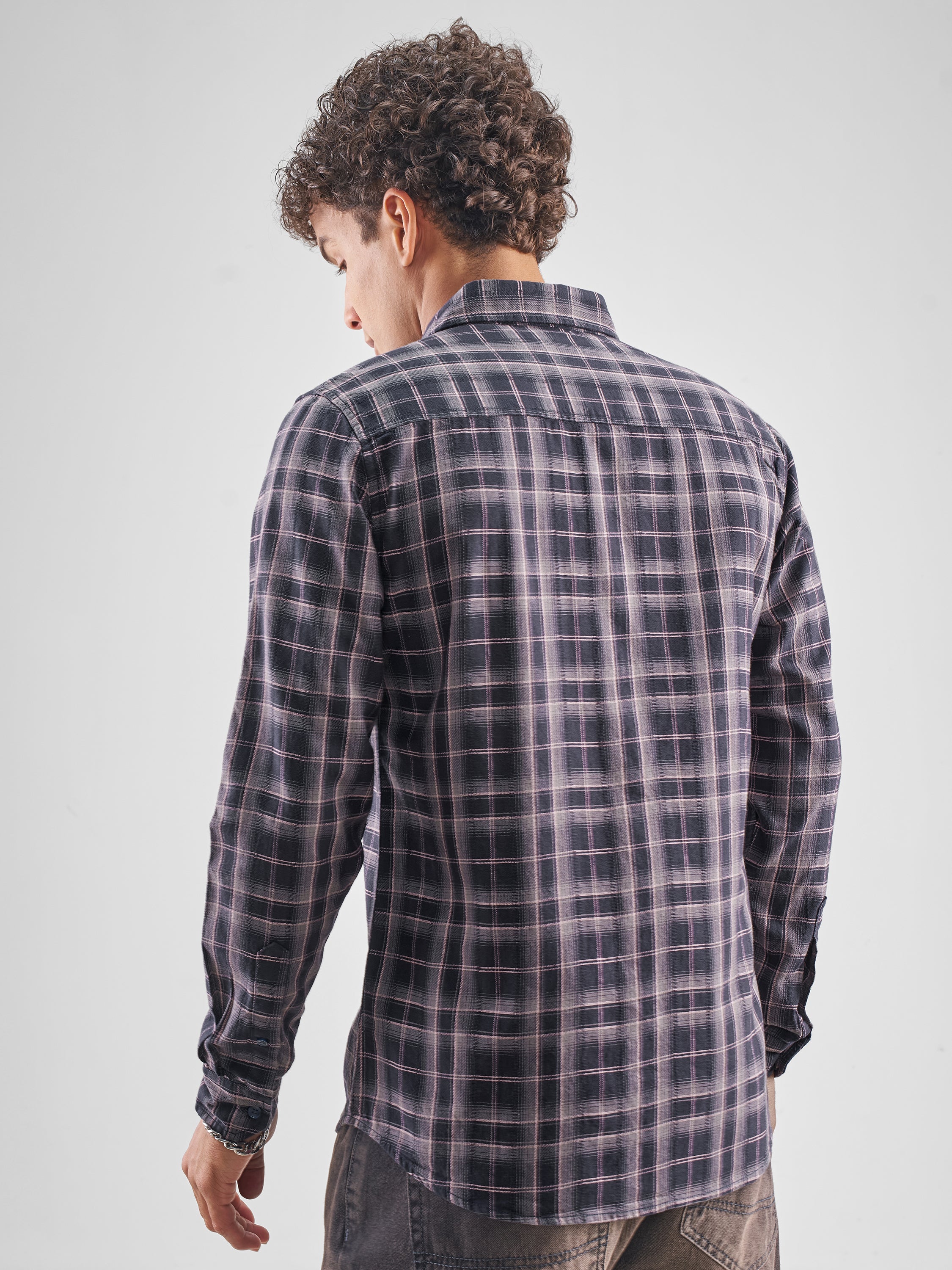 Highlander Men Black Checked Slim Fit Casual Shirt - Black - Image 3